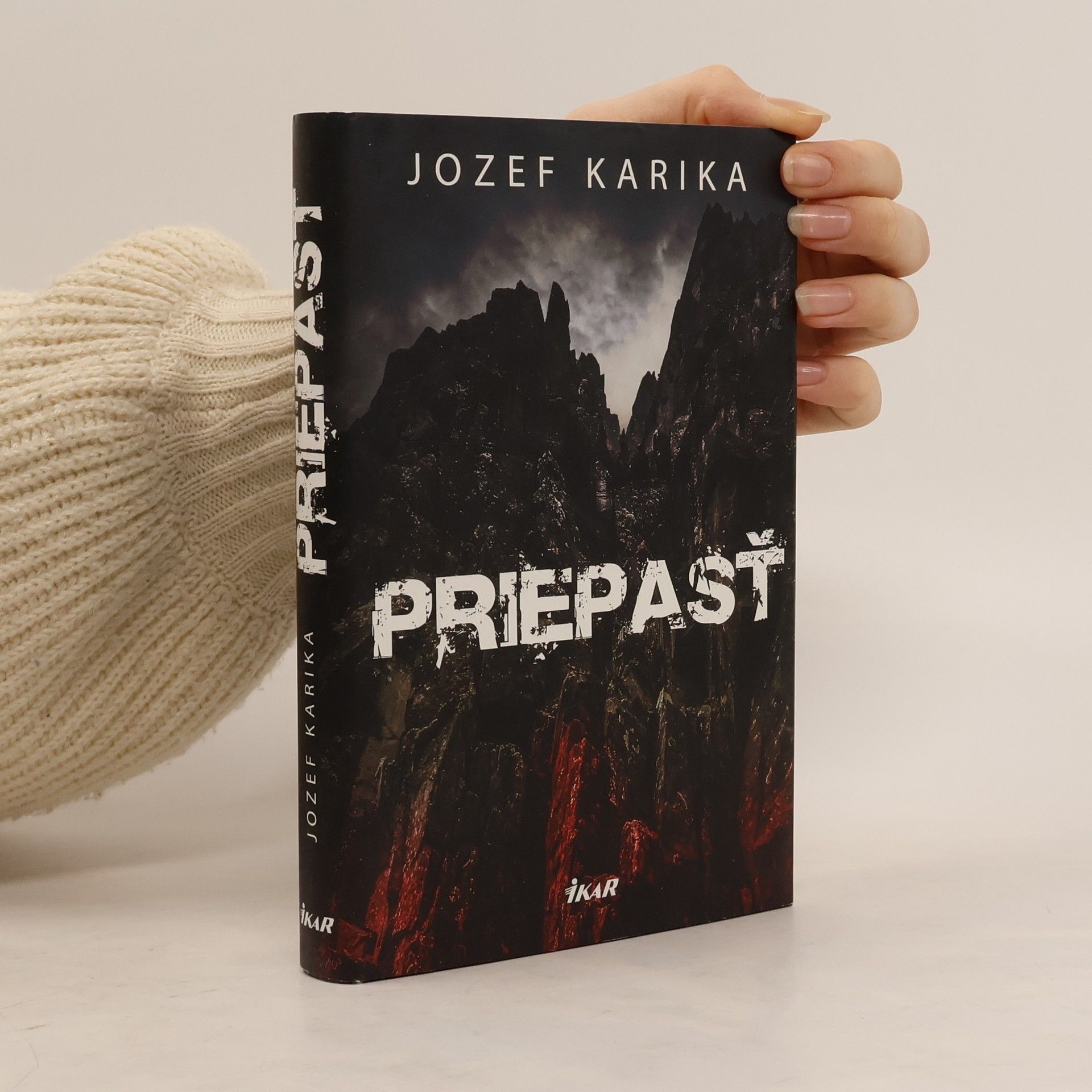 Jozef Karika Priepasť