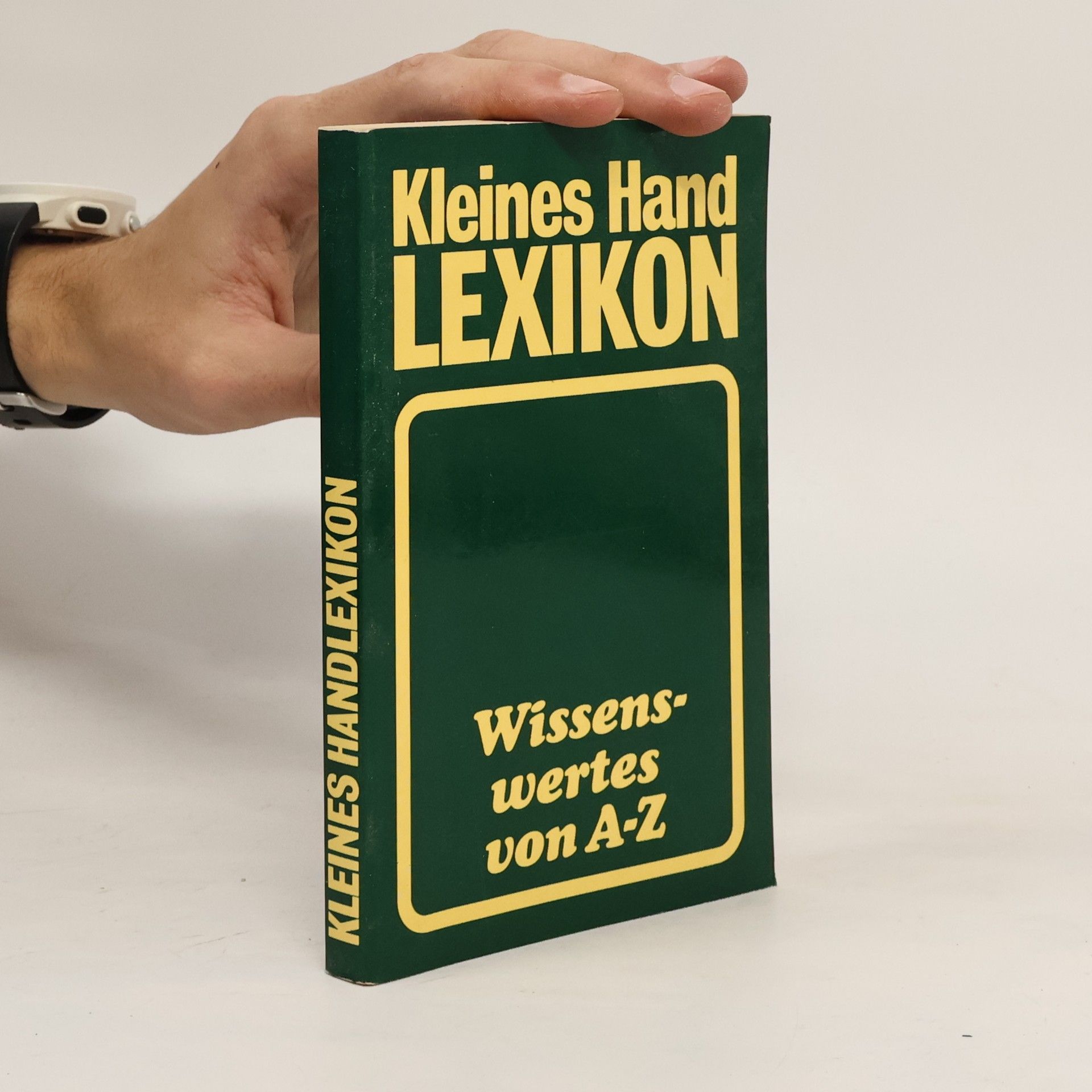 Auteurscollectief Kleines Hand Lexikon. Wissenswertes von A-Z