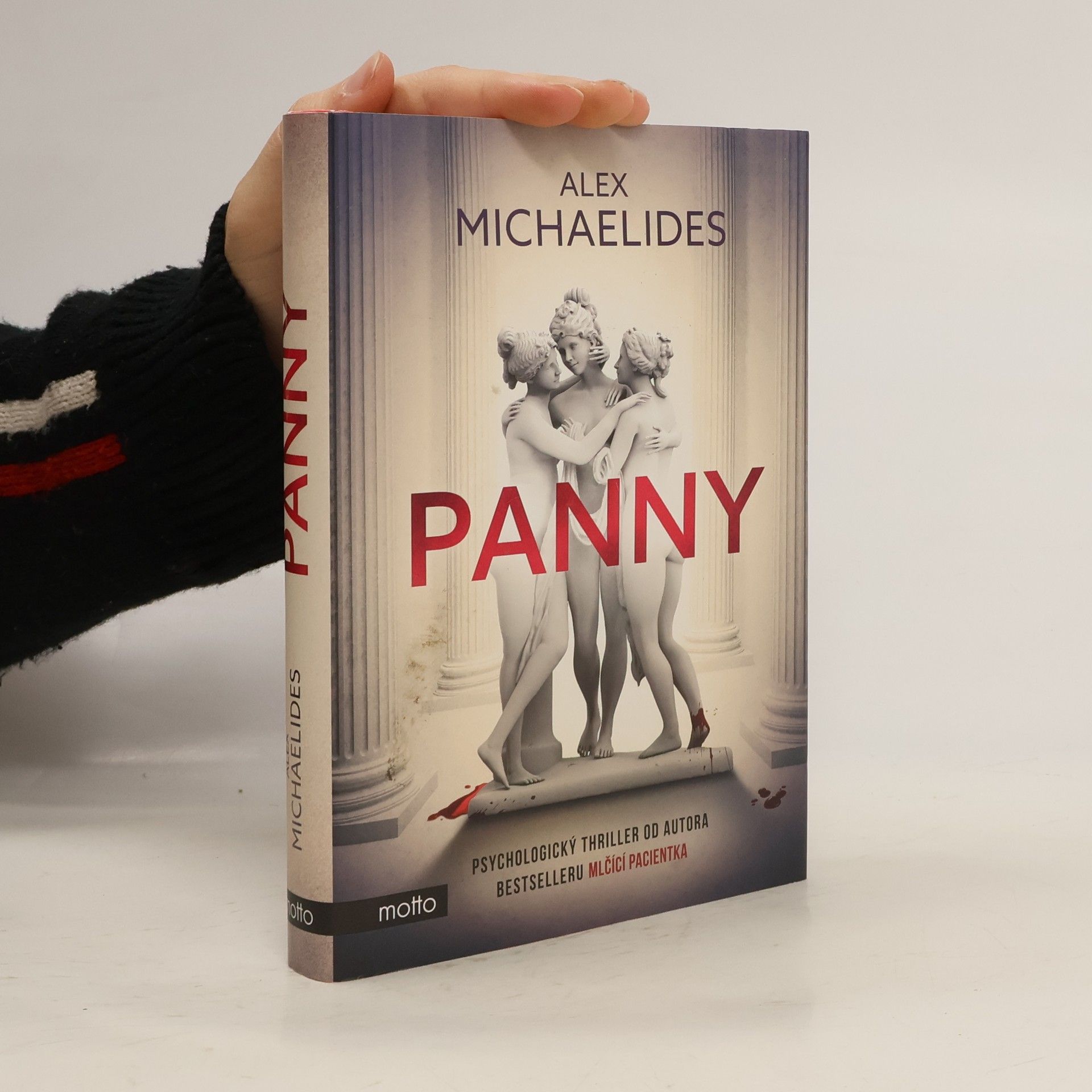 Alex Michaelides Panny