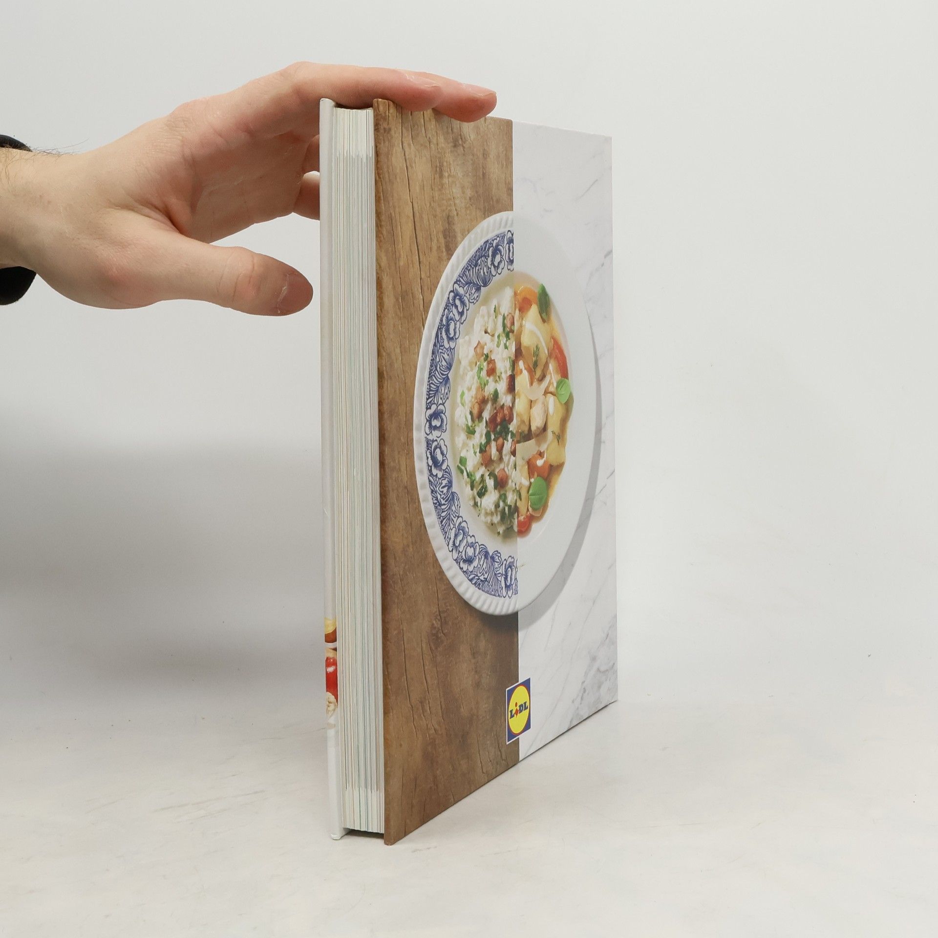 Tradičná kuchyňa moderná