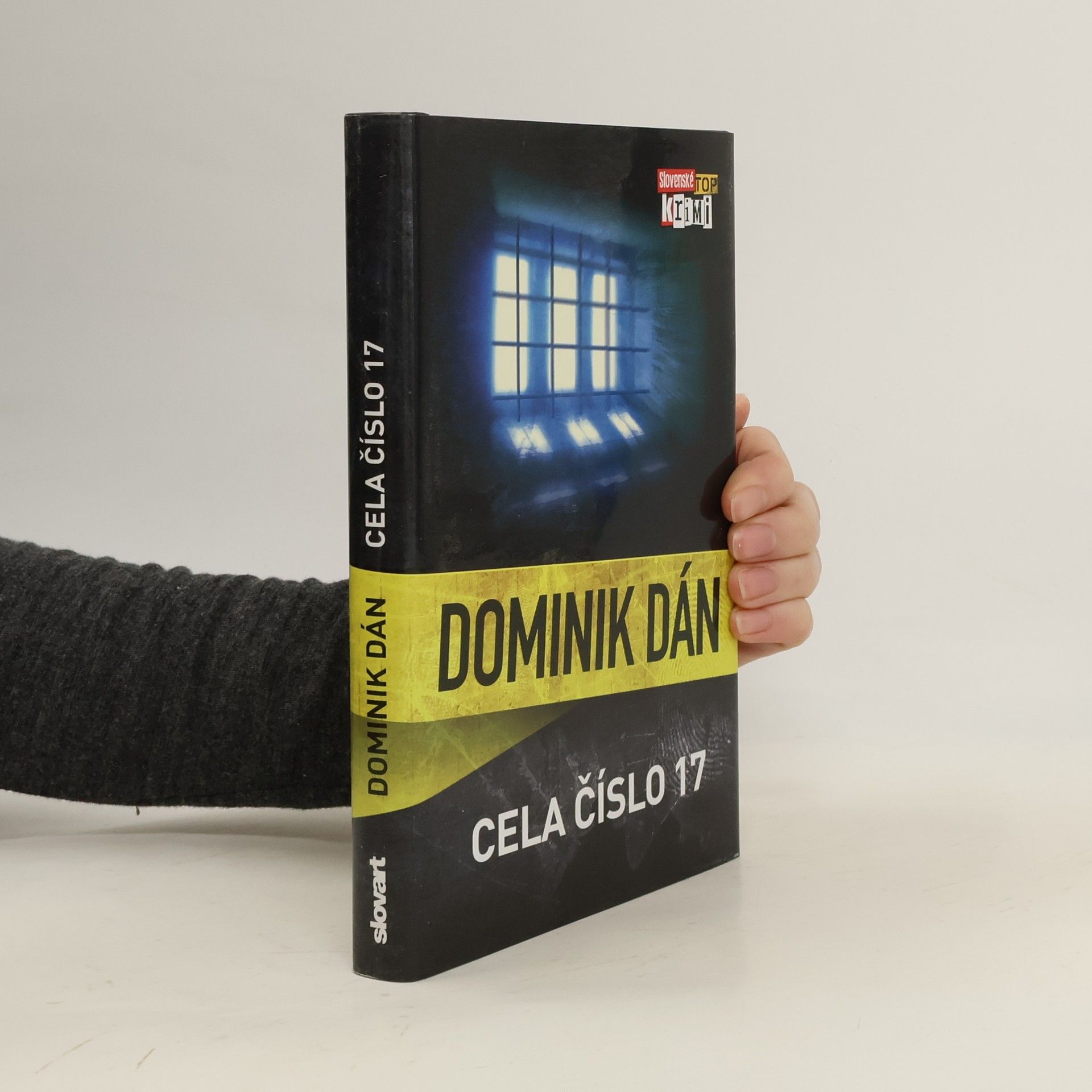 Dominik Dán Cela číslo 17