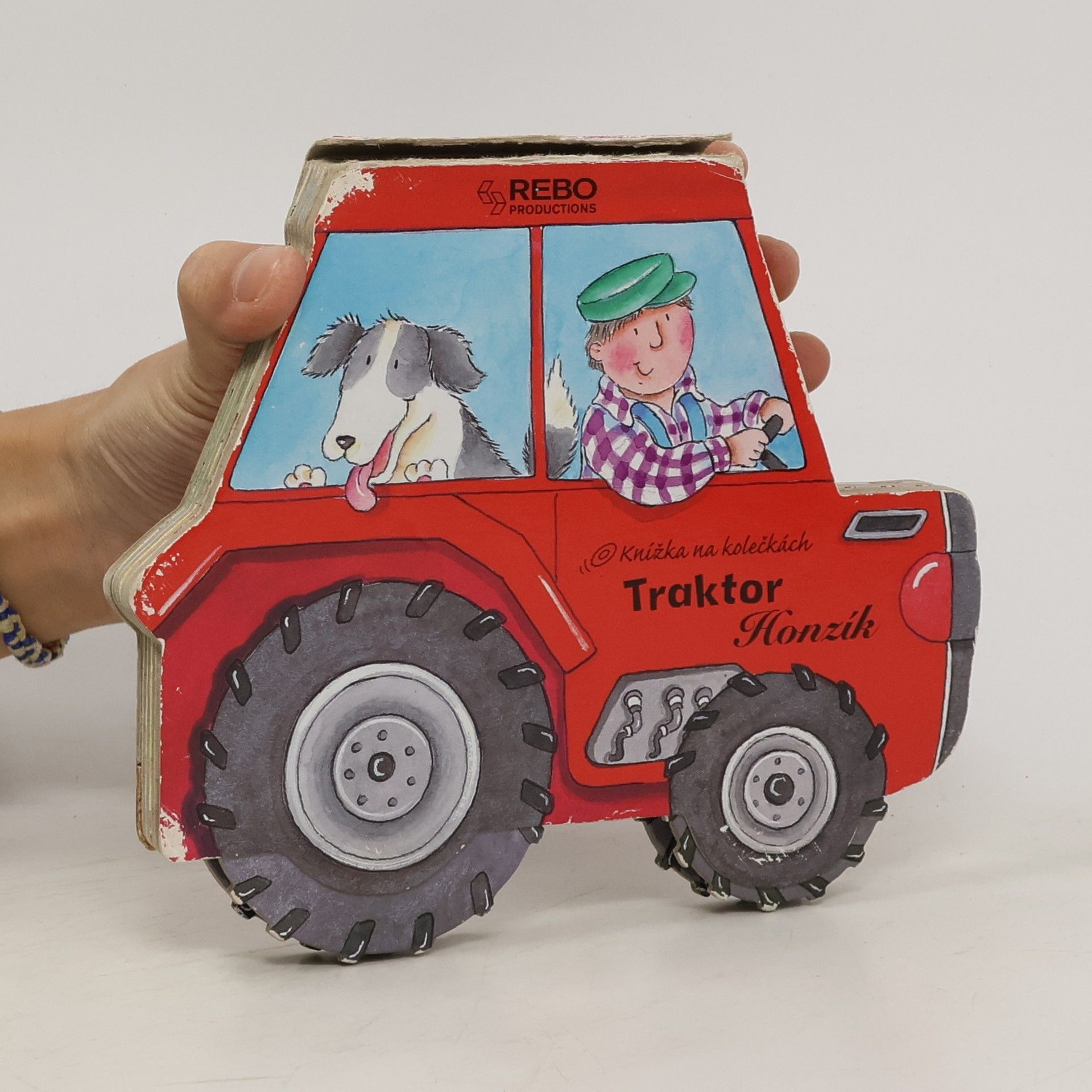 Julia Oliver Traktor Honzík