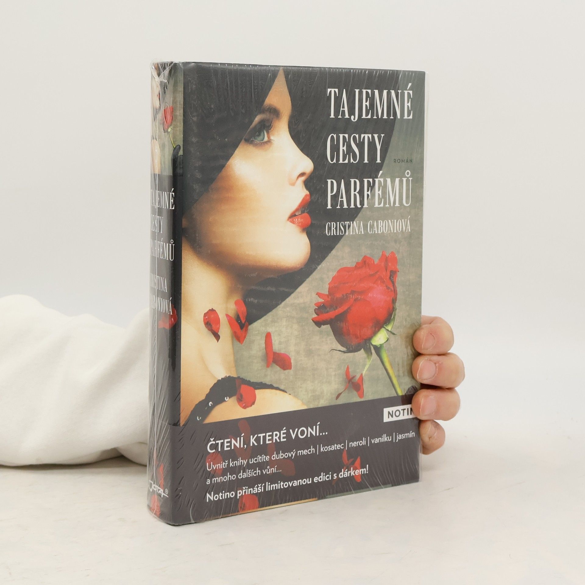 Tajemné cesty parfémů