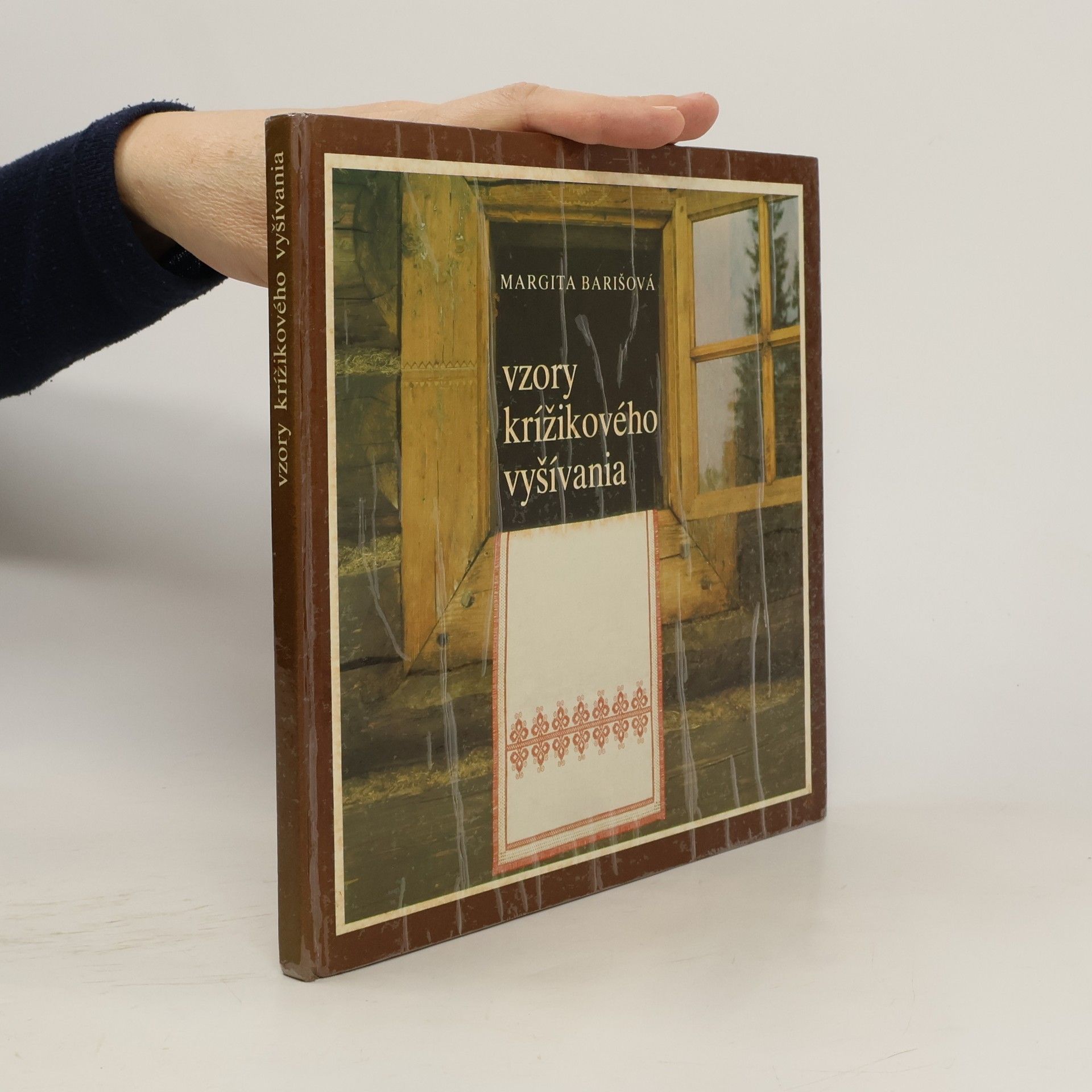Margita Barišová Vzory krížikového vyšívania