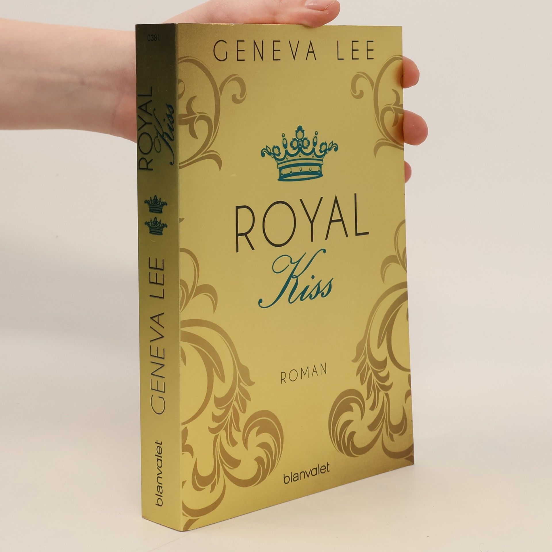 Geneva Lee Royal Kiss
