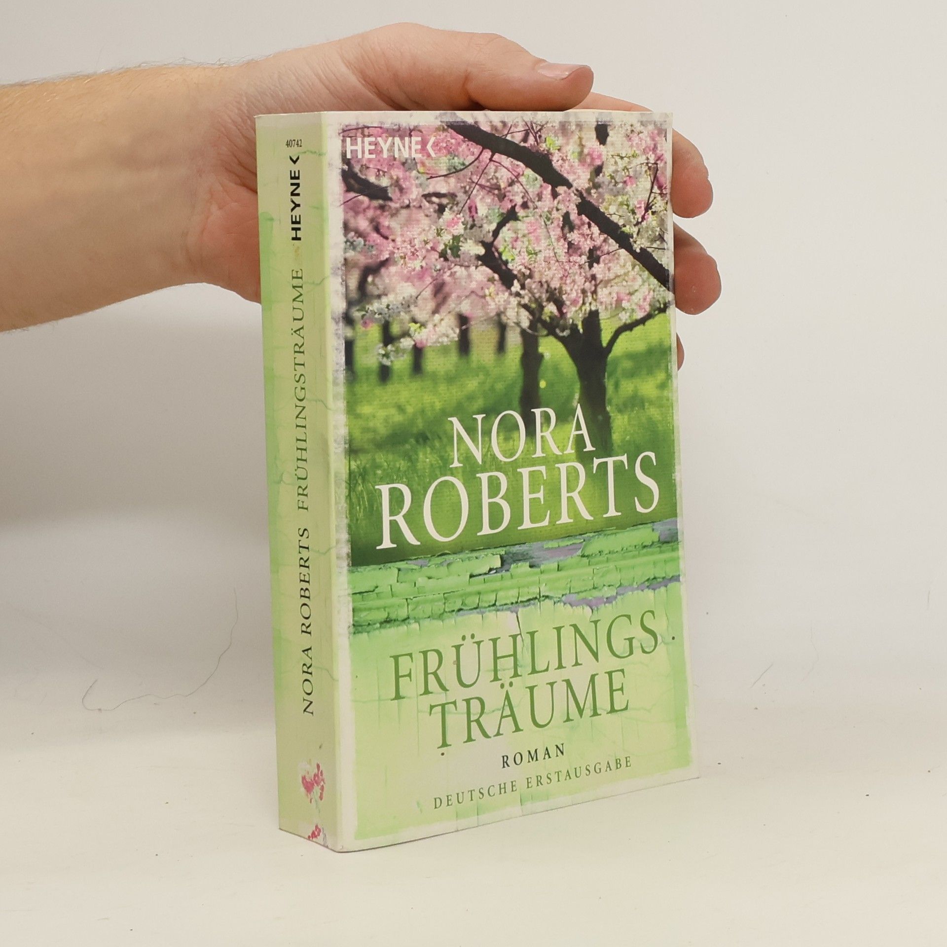 Nora Roberts Frühlingsträume