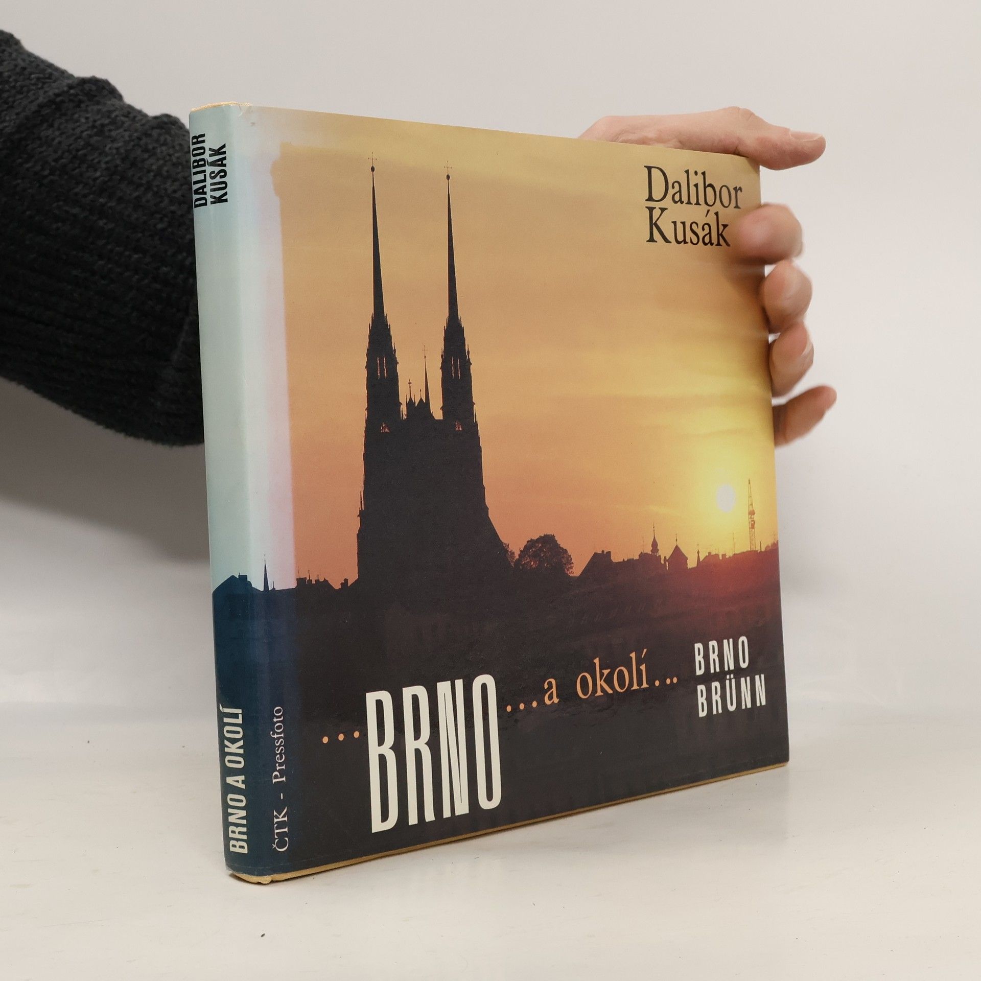 Brno a okolí : Brno... = Brünn... : Fotogr. publ.