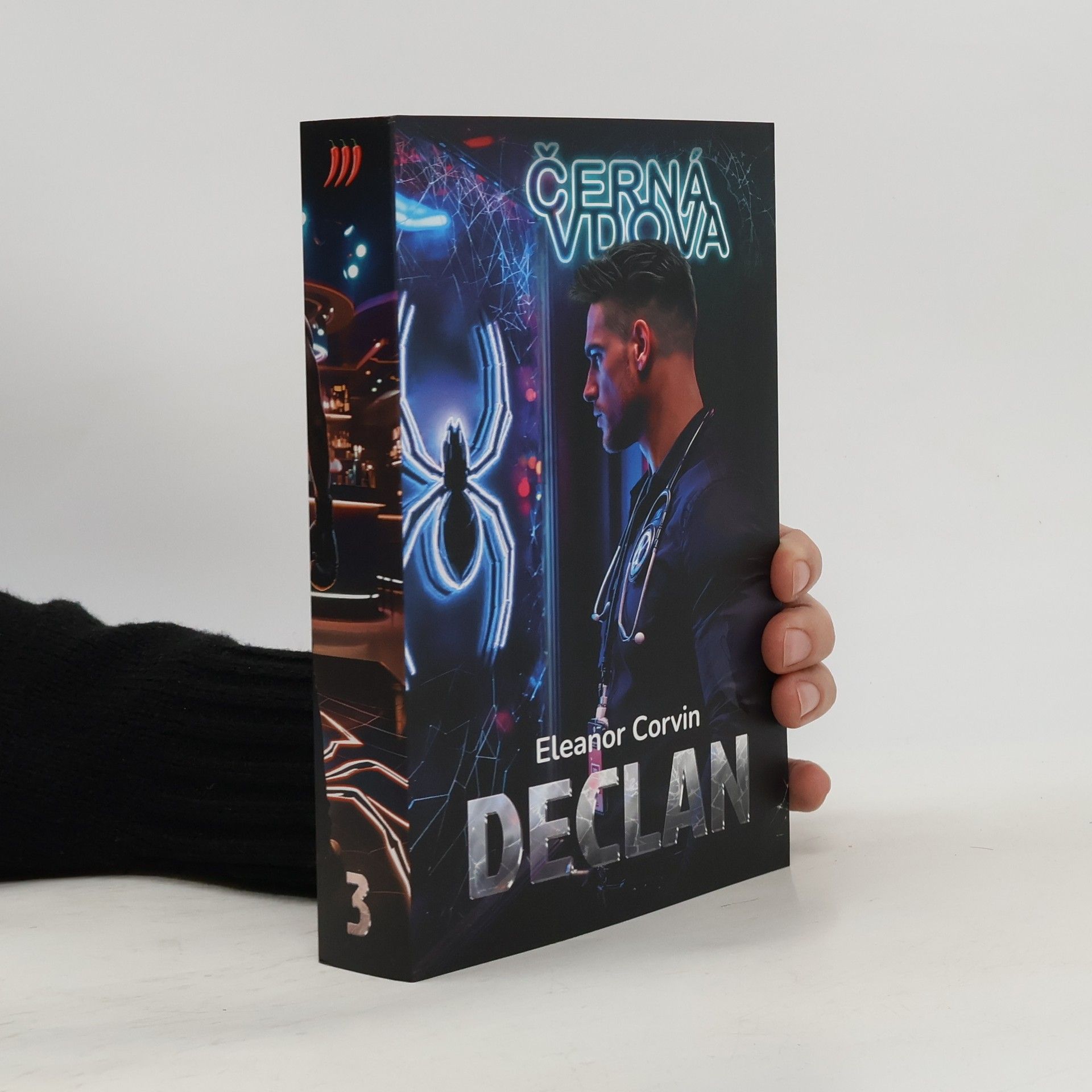 Černá vdova 3. Declan