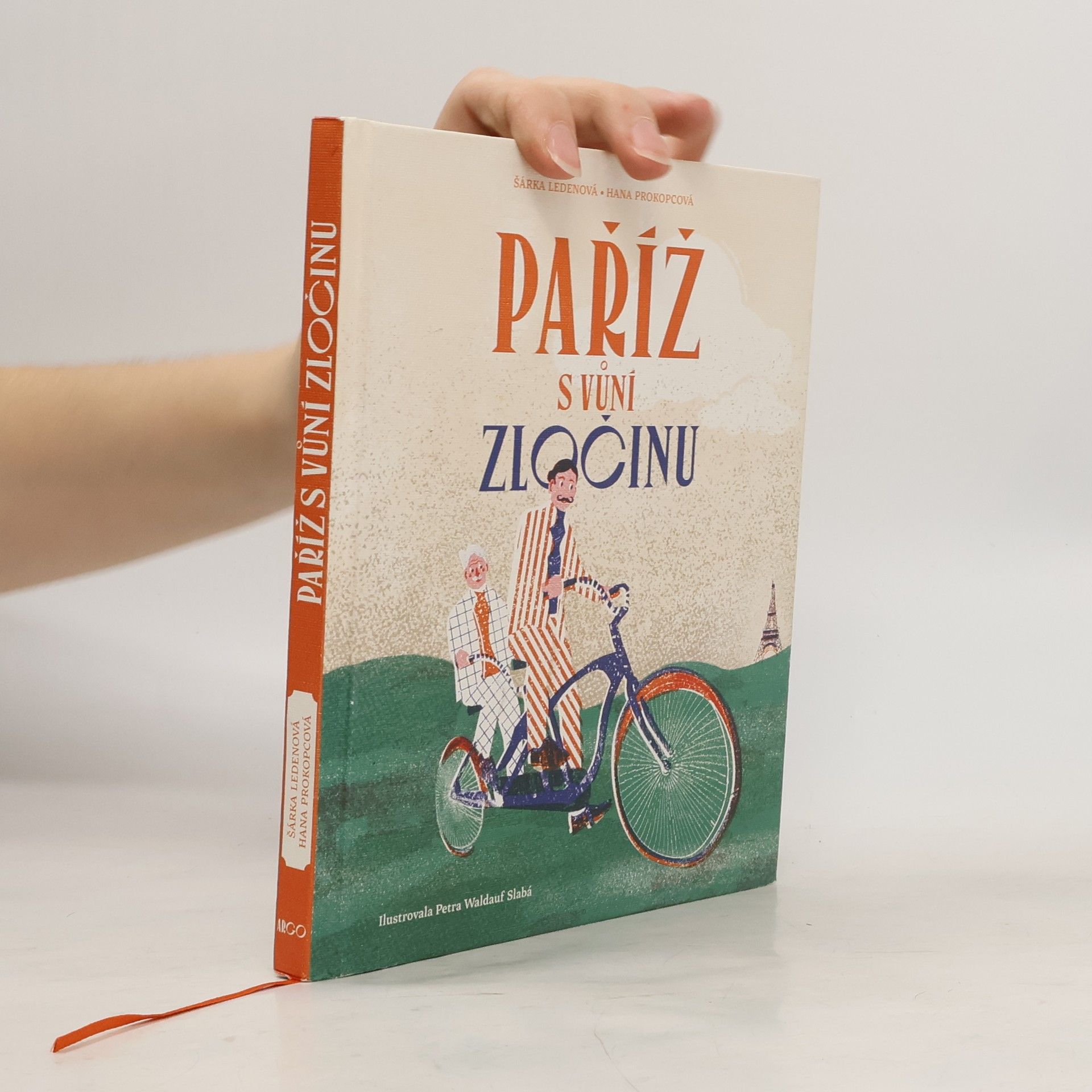 Paříž s vůní zločinu