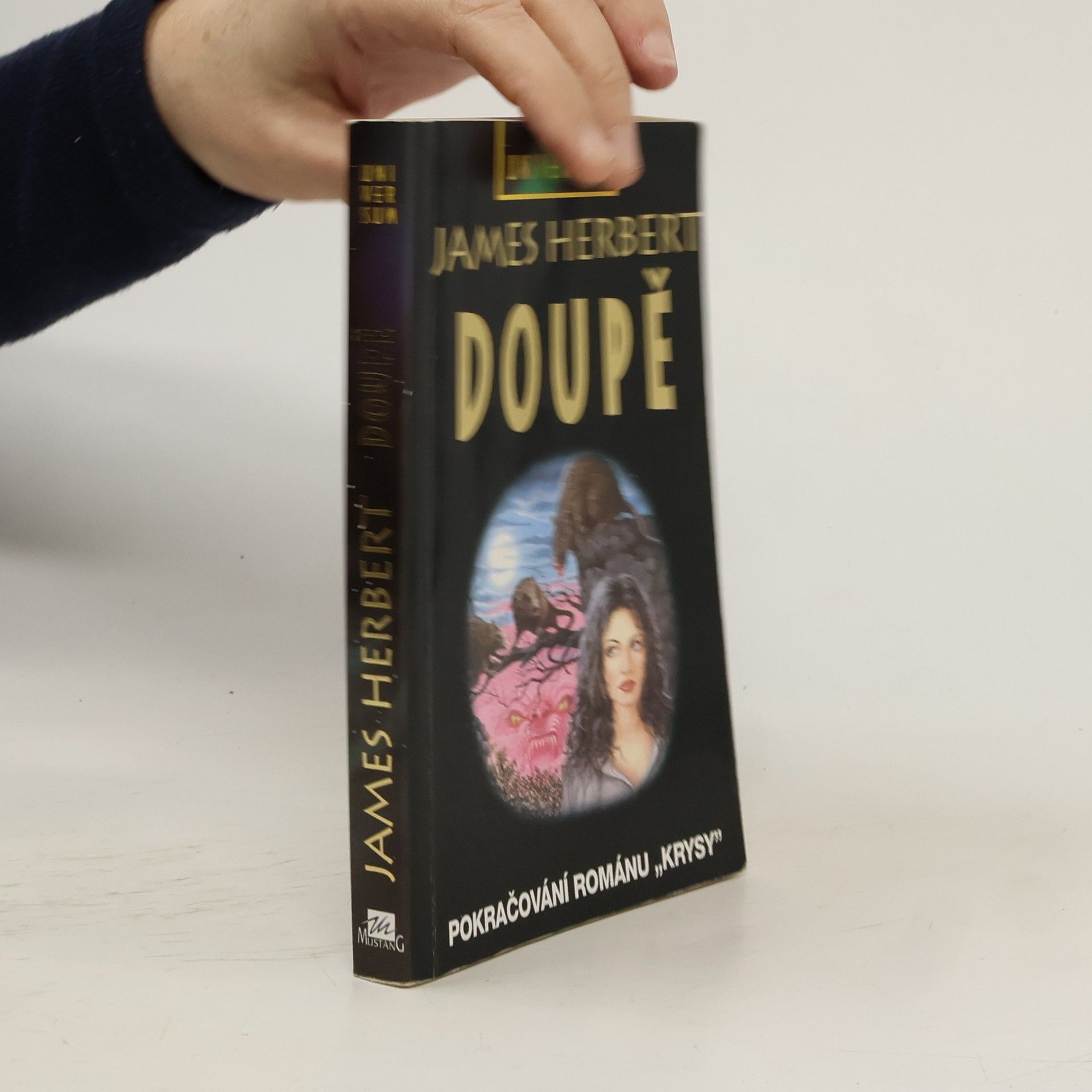 James Herbert Doupě