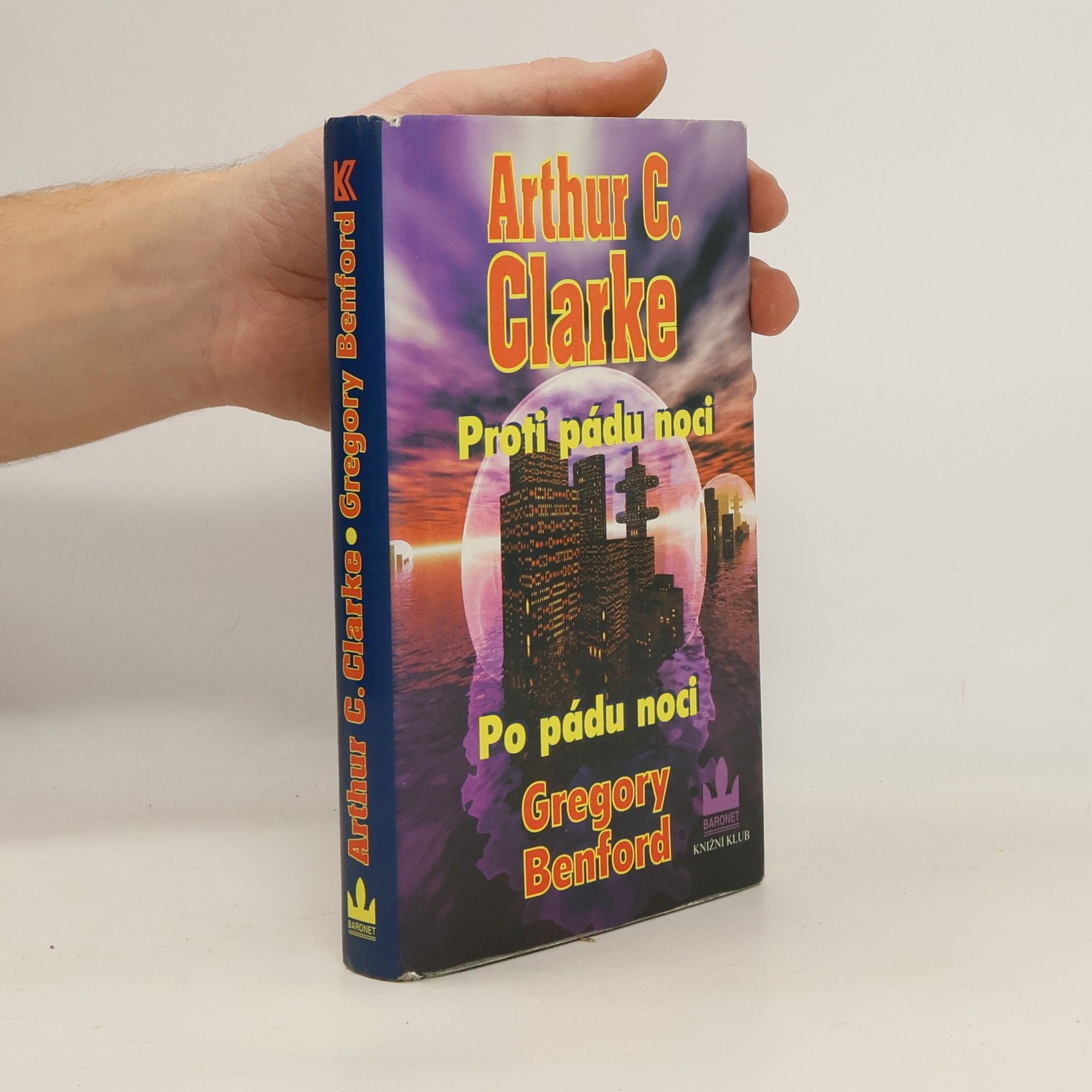 Proti pádu noci. Po pádu noci