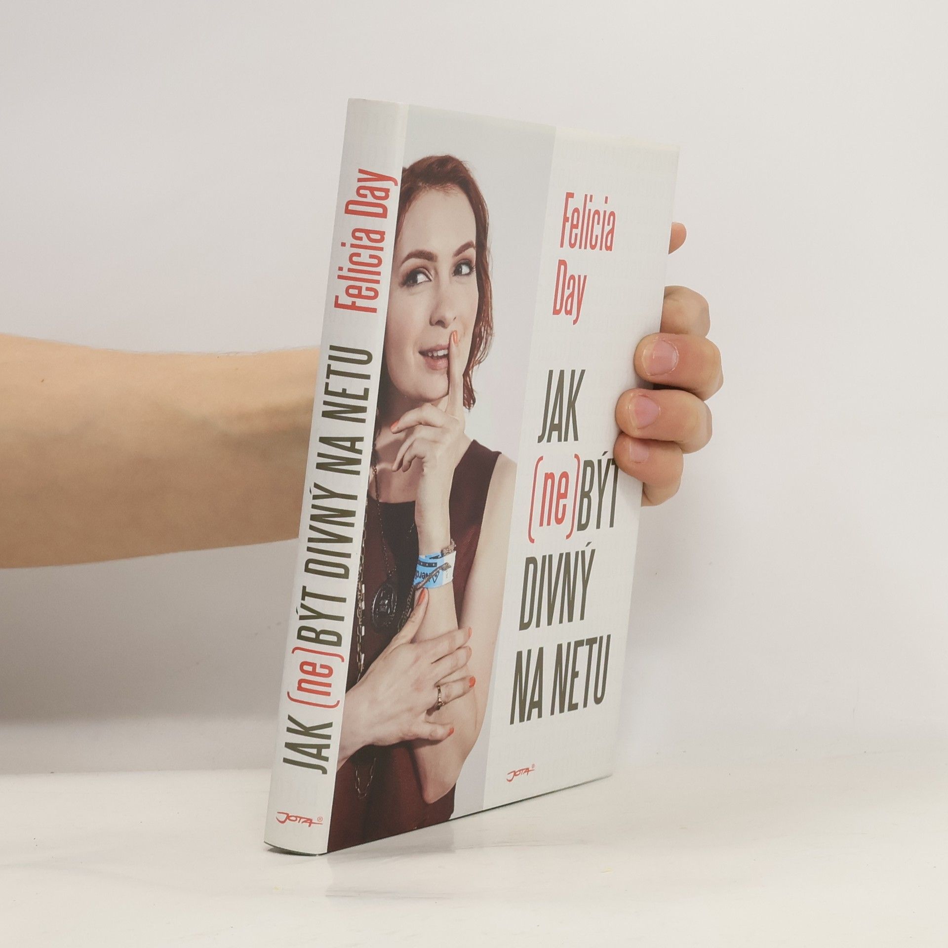 Felicia Day Jak (ne)být divný na netu (vzpomínky)