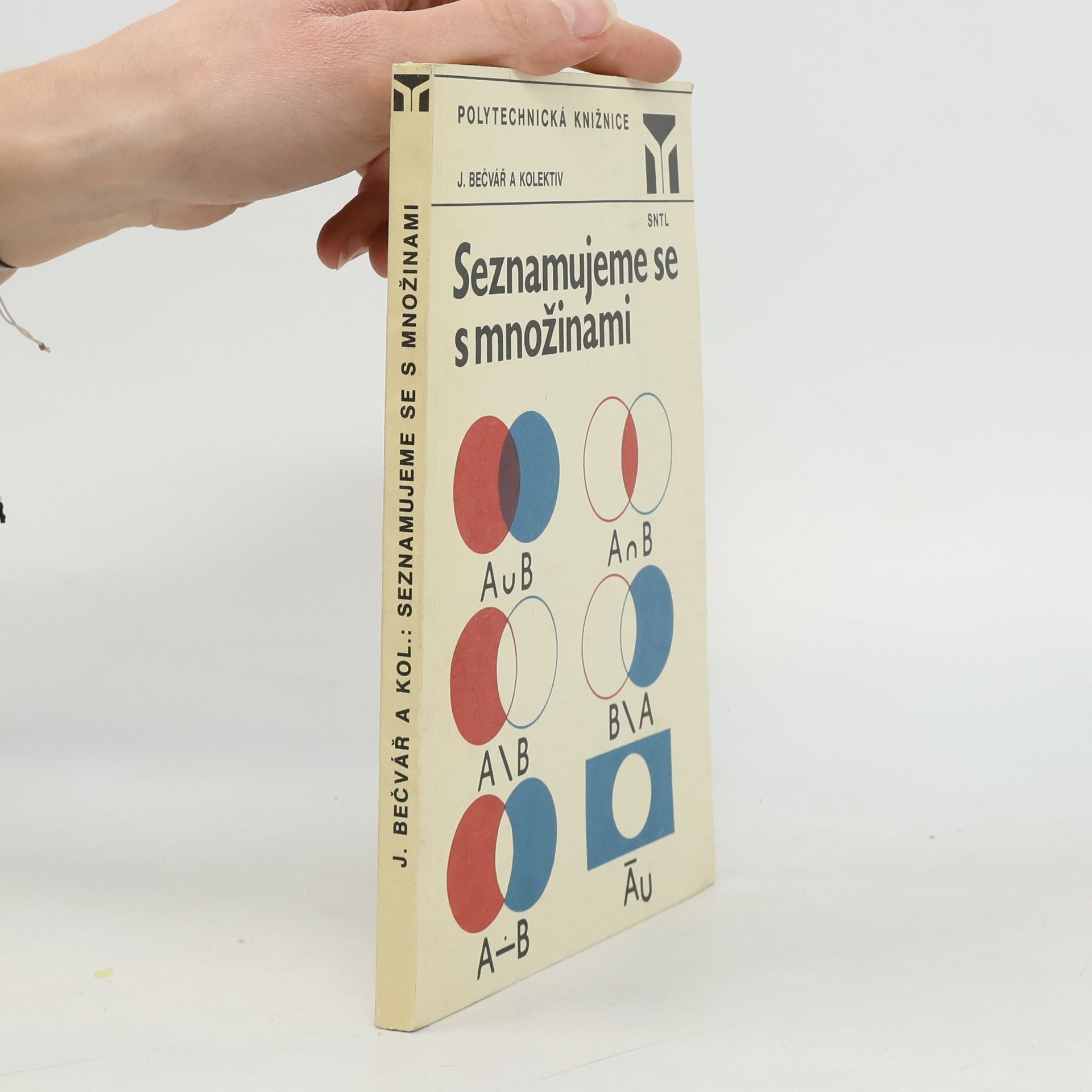 Jindřich Bečvář Seznamujeme se s množinami