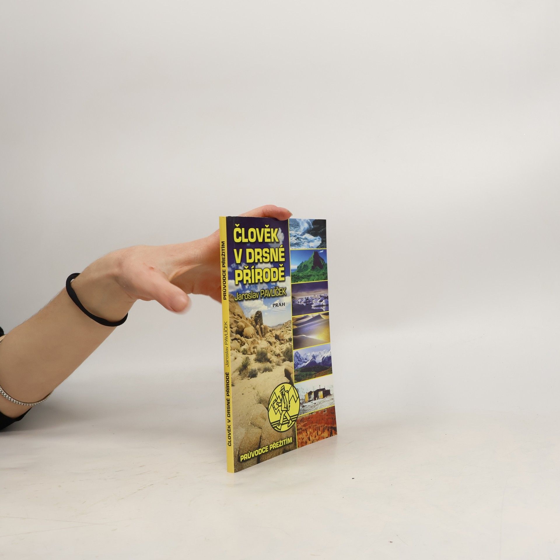 Člověk v drsné přírodě