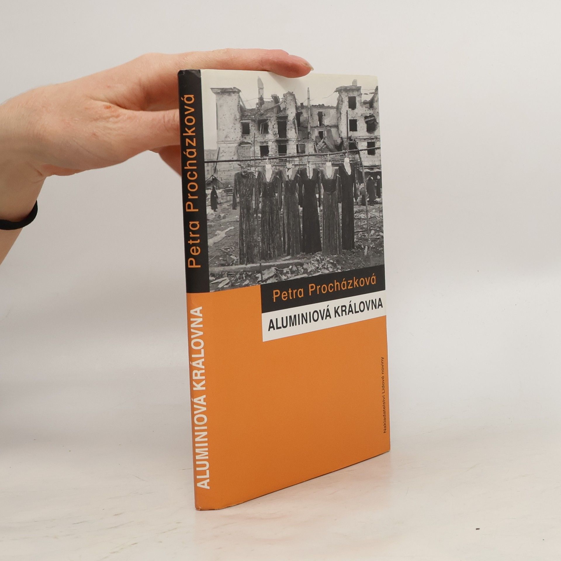 Aluminiová královna: Rusko-čečenská válka očima žen