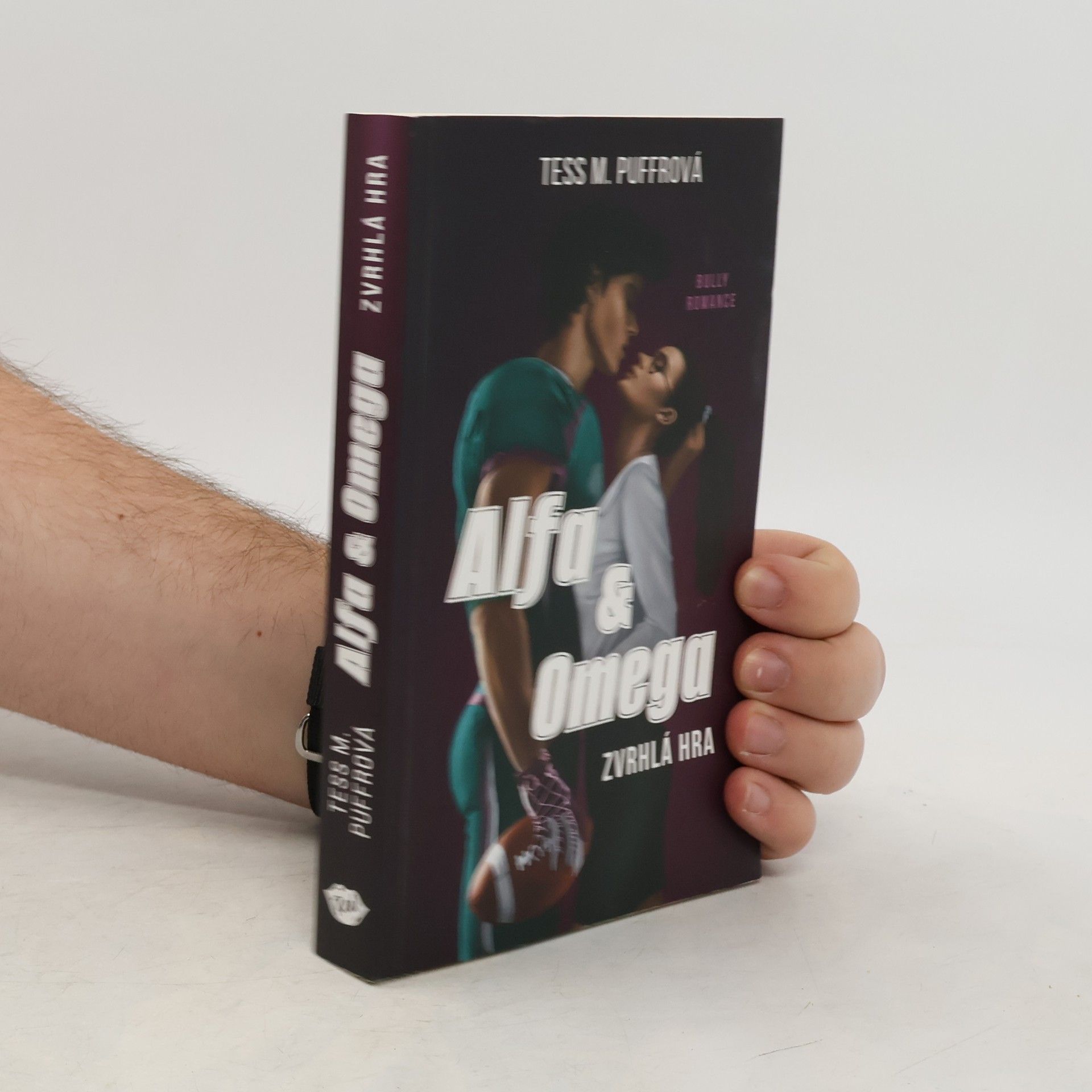 Alfa & Omega. Zvrhlá hra