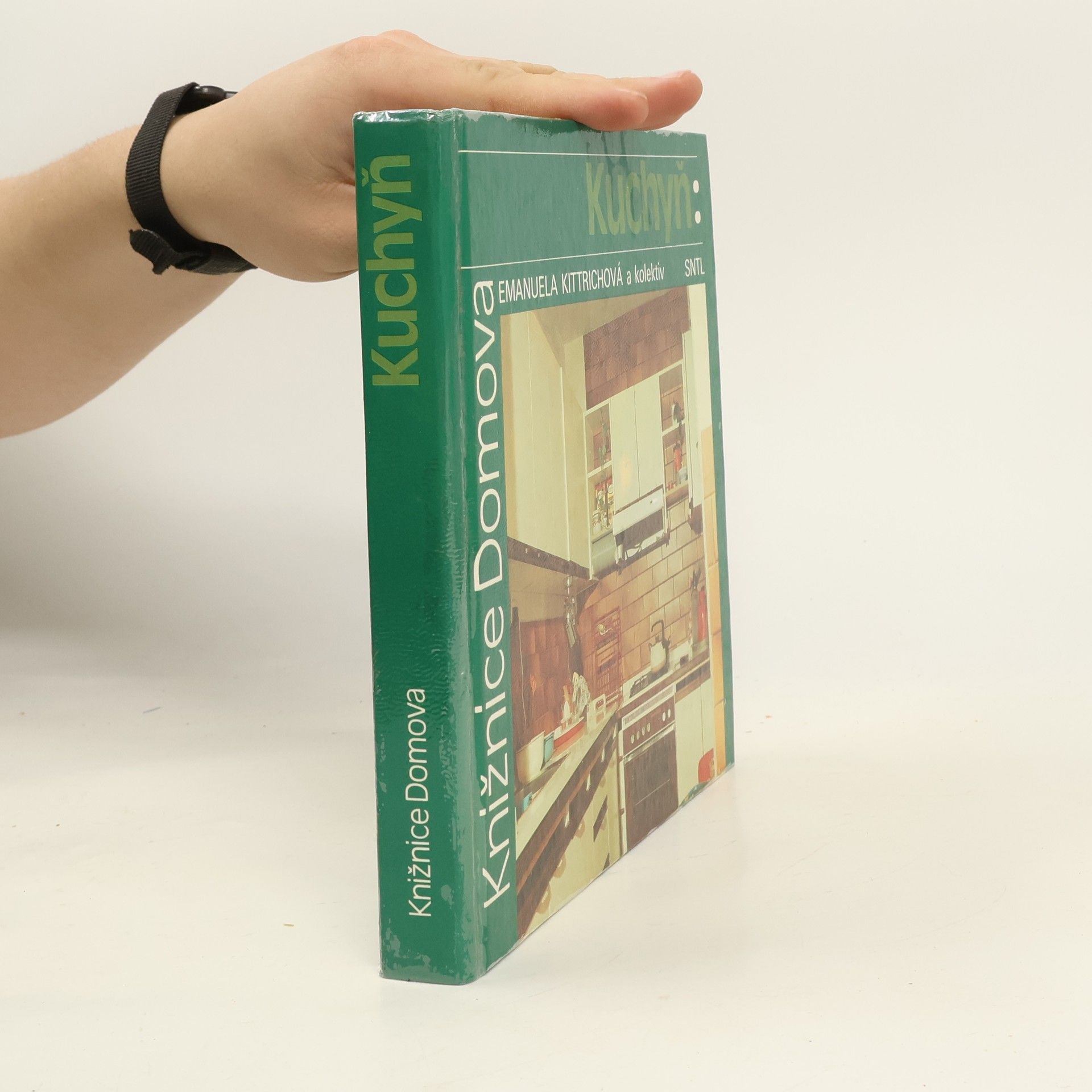 Kittrichová Emanuela Knižnice domova. Kuchyň