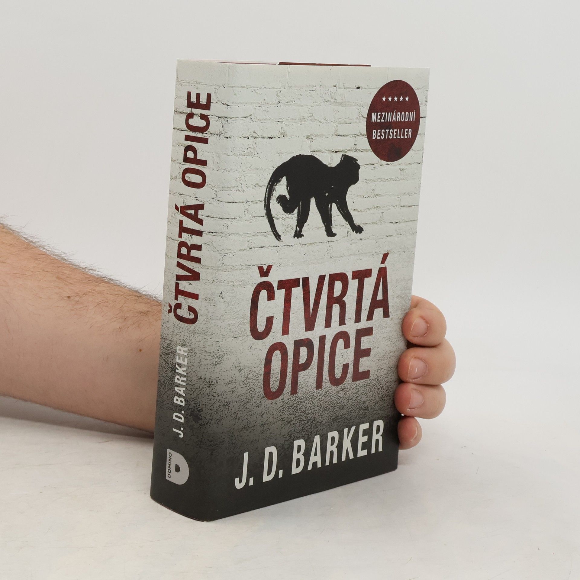 J. D. (Jonathan Dylan) Barker Čtvrtá opice