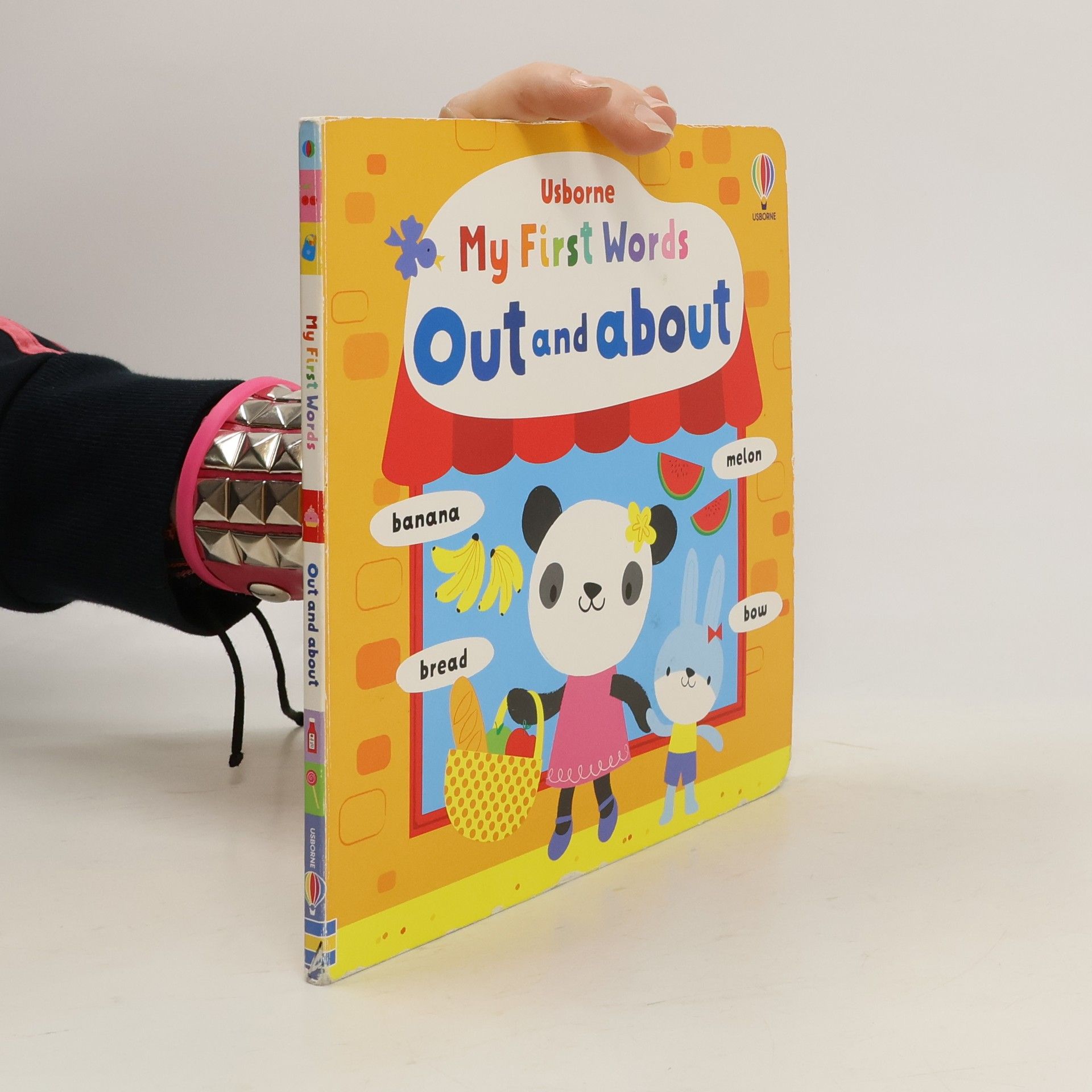 Fiona Watt My First Words Out and About