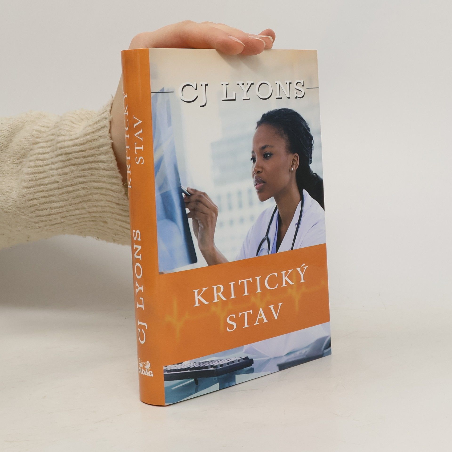 CJ Lyons Kritický stav