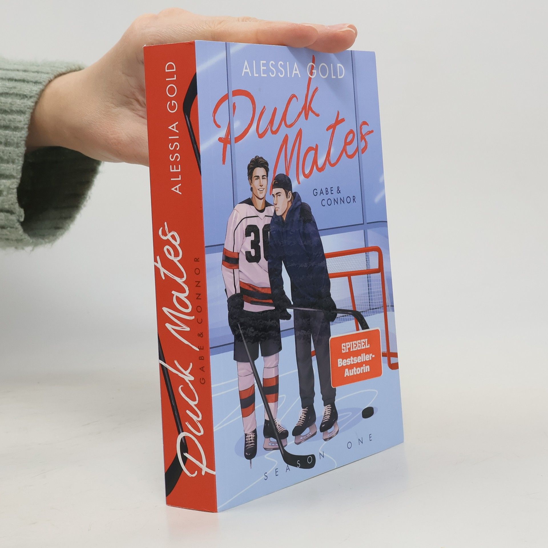 Alessia Gold Puck Mates