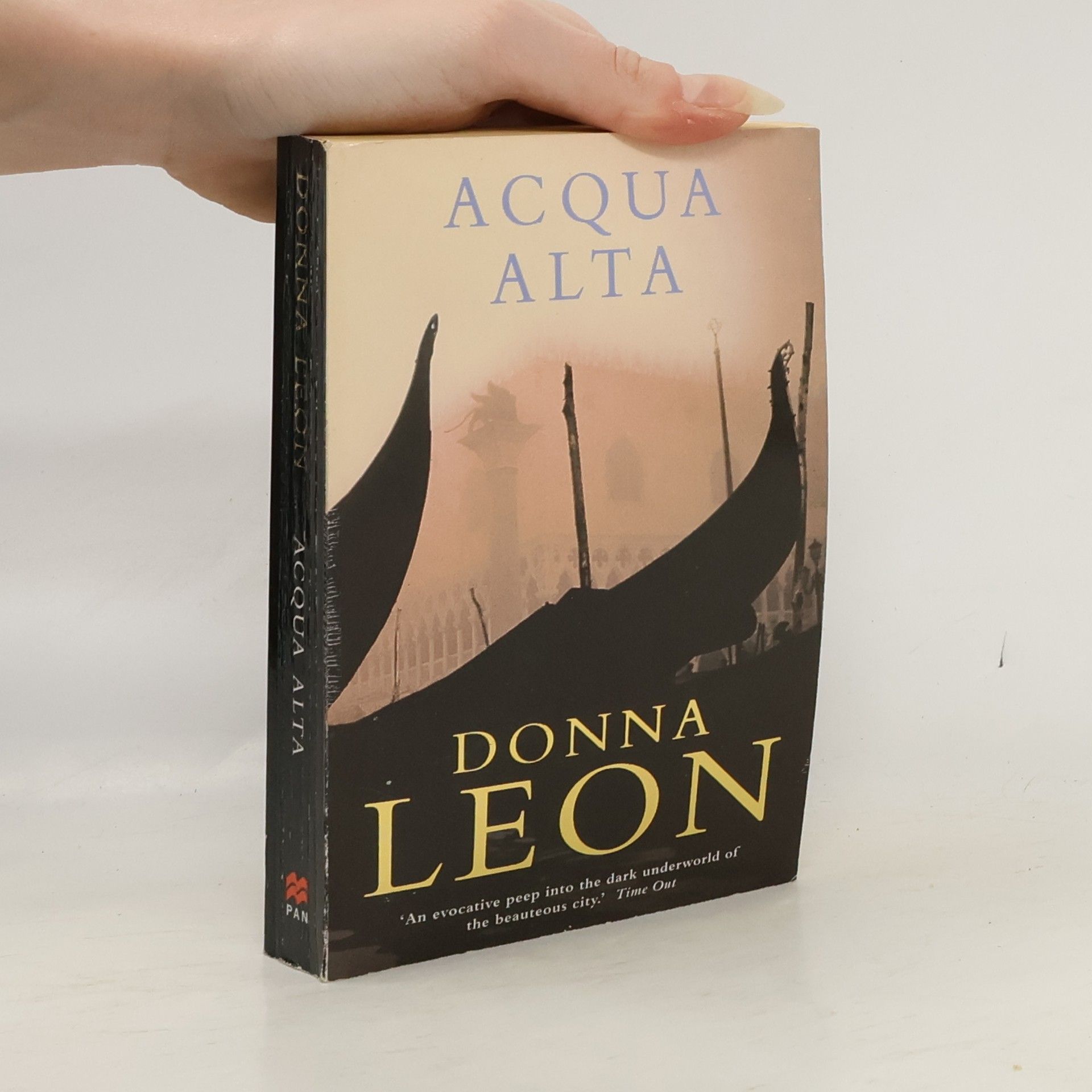 Donna Leon Acqua Alta