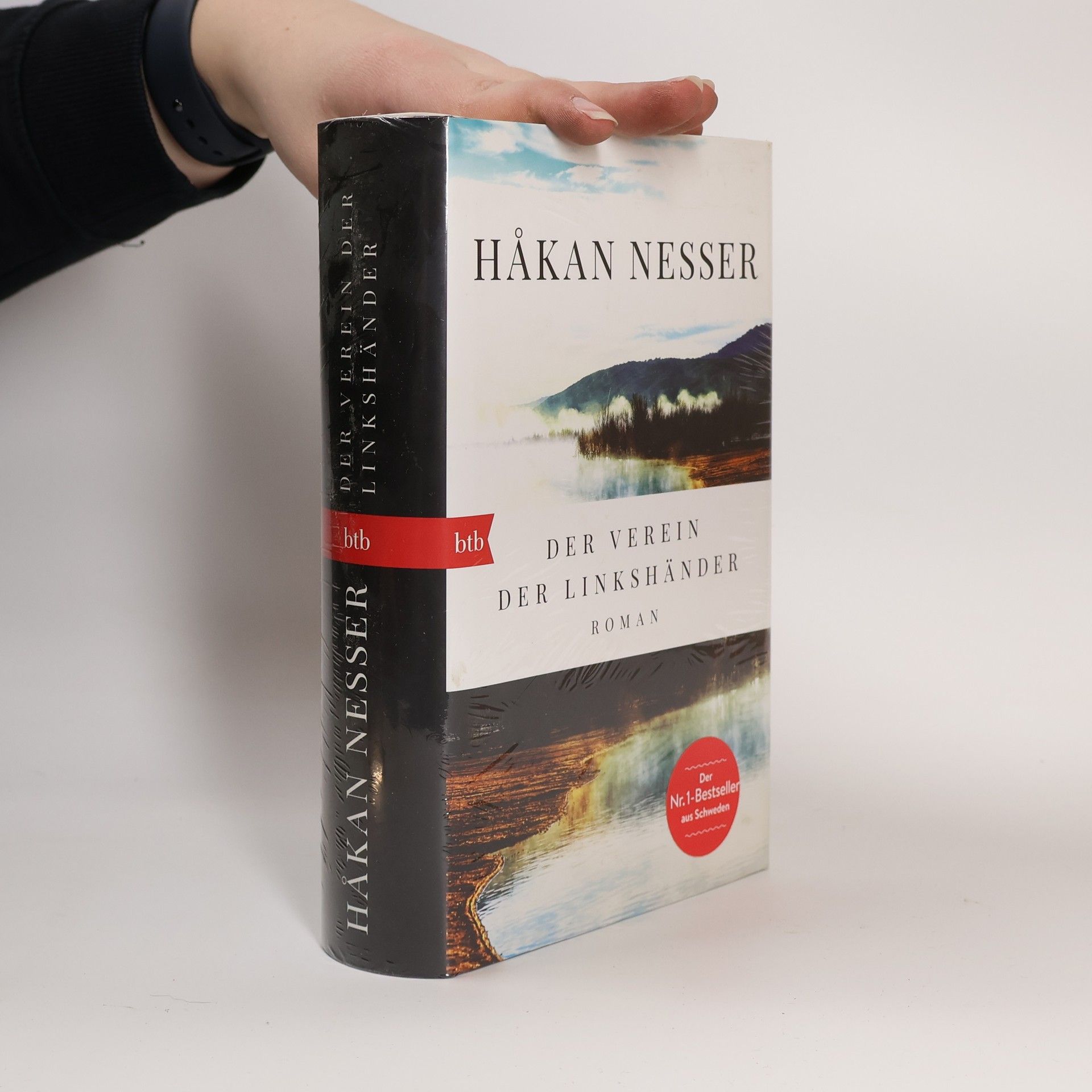 Hakan Nesser Der Verein der Linkshänder