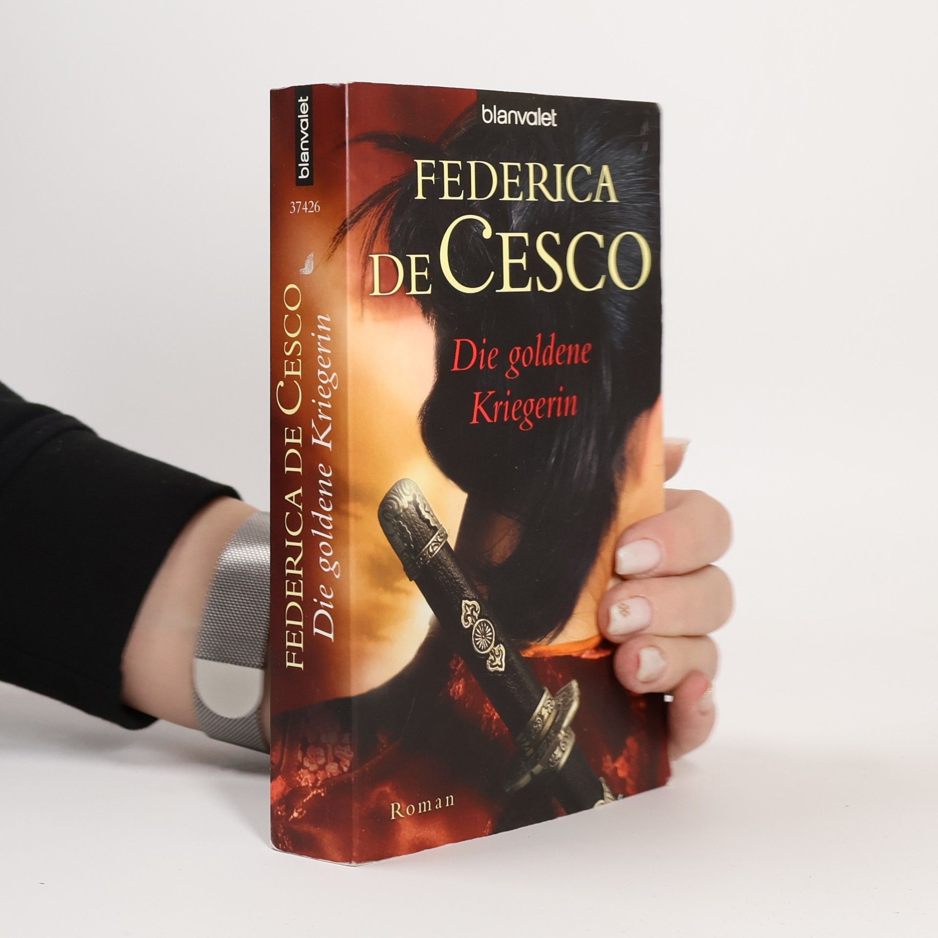 Federica Kitamura-De Cesco Die goldene Kriegerin