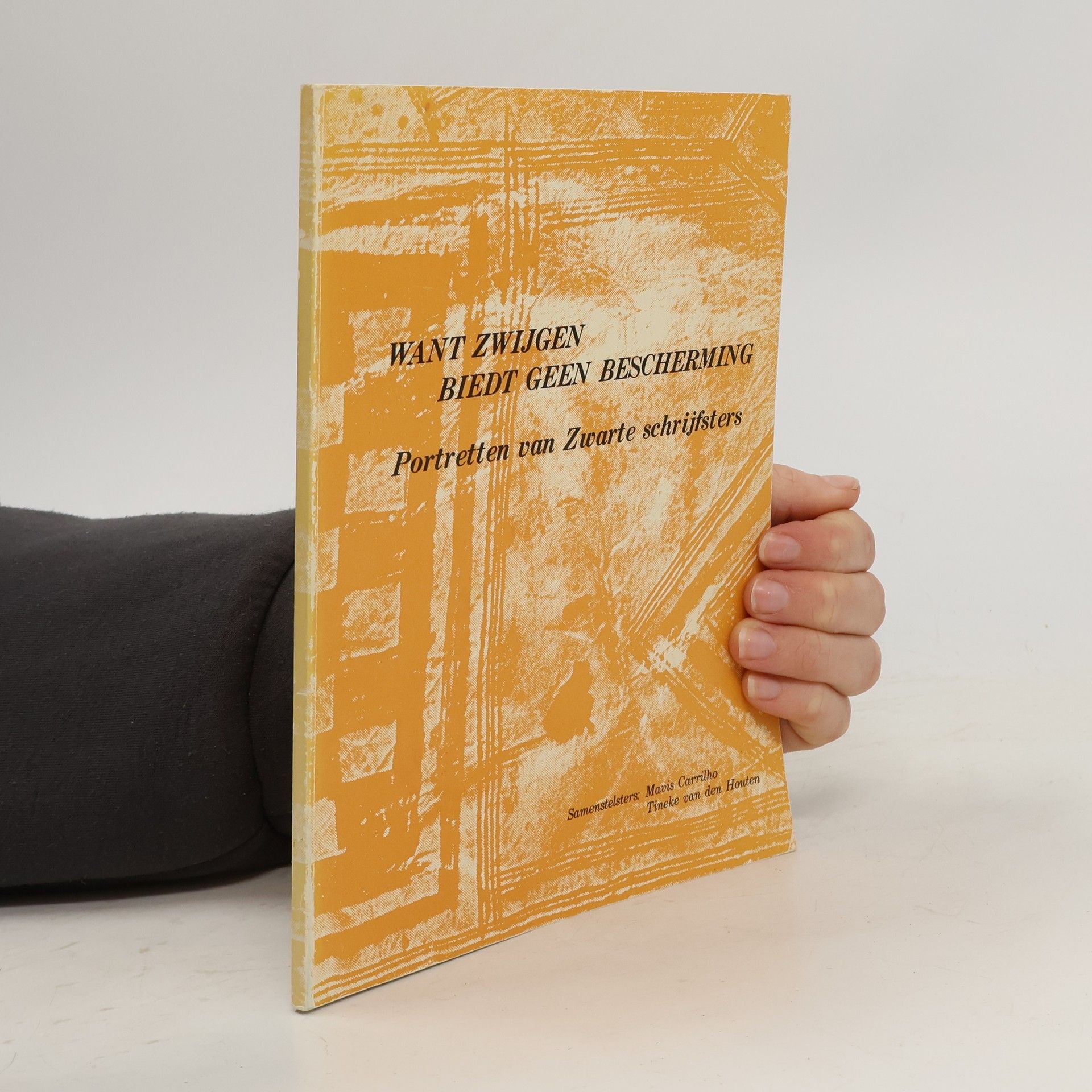 Auteurscollectief Want zwijgen biedt geen bescherming