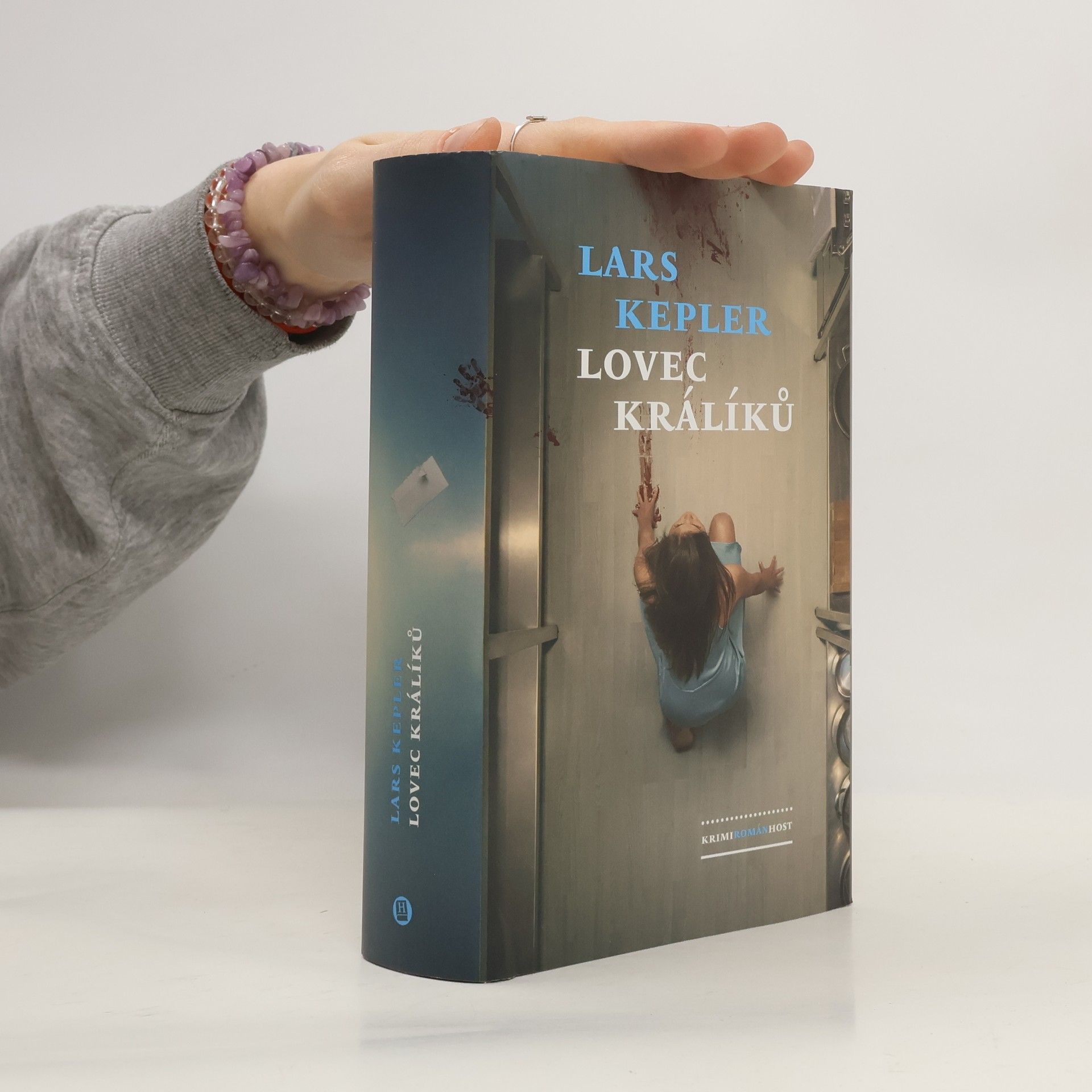 Lars Kepler Lovec králíků