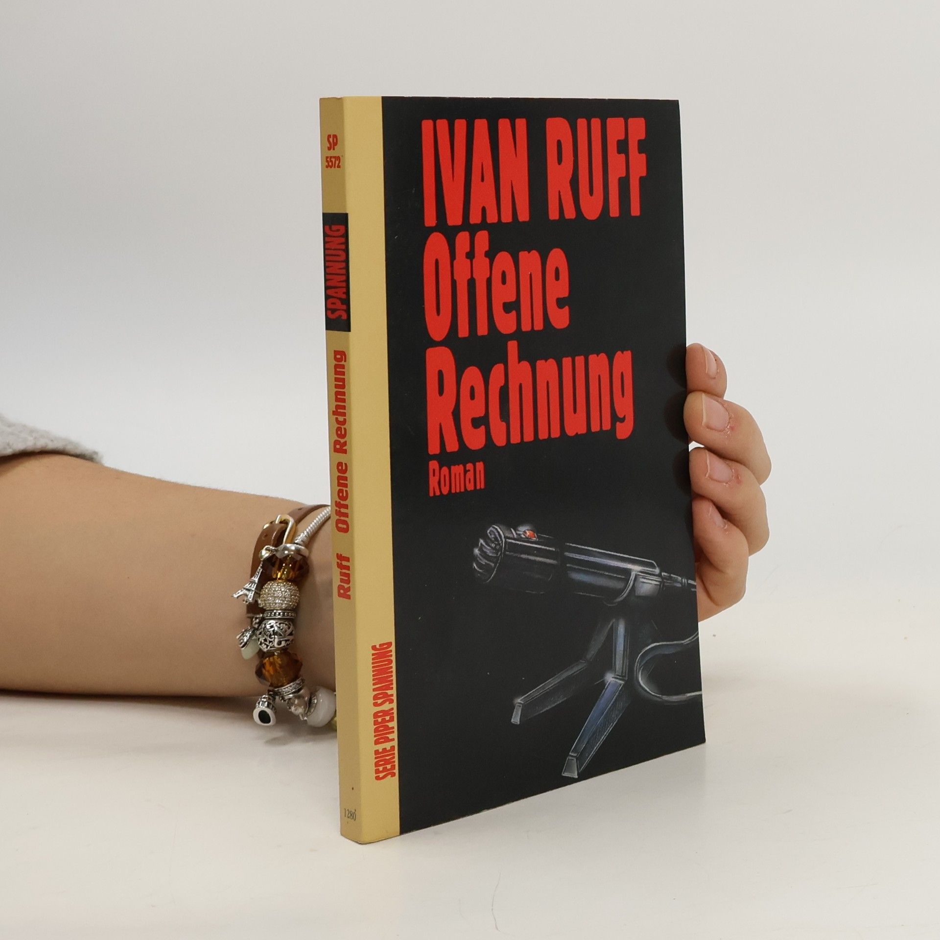 Ivan Ruff Serie Piper Spannung: Offene Rechnung