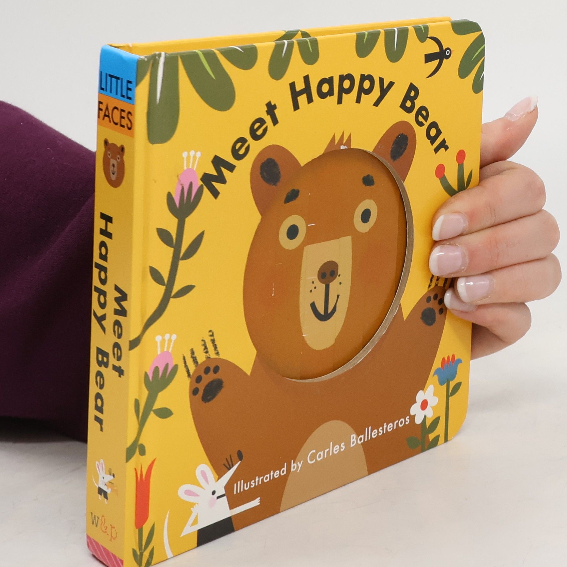 Little Faces Meet Happy Bear