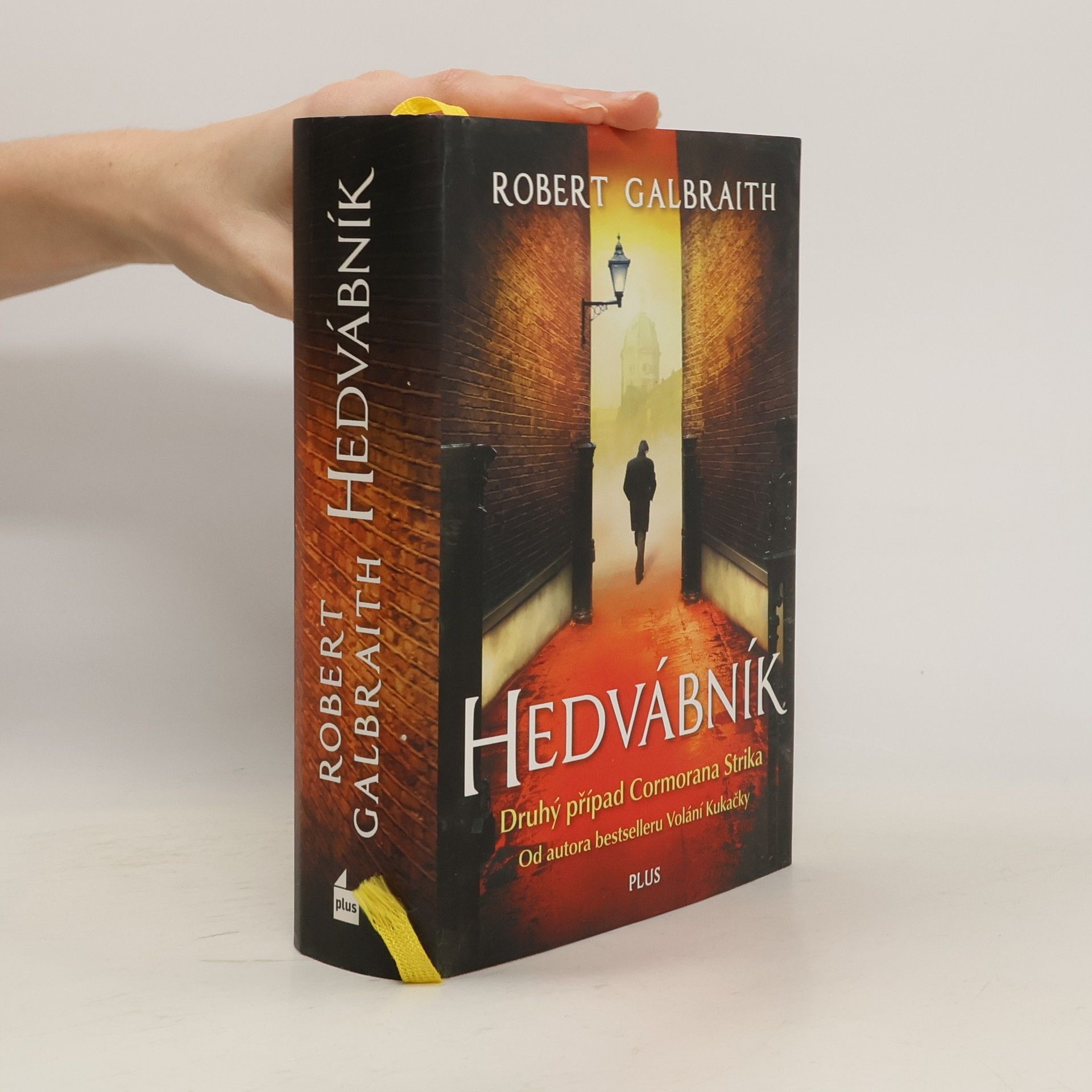 Robert Galbraith Hedvábník