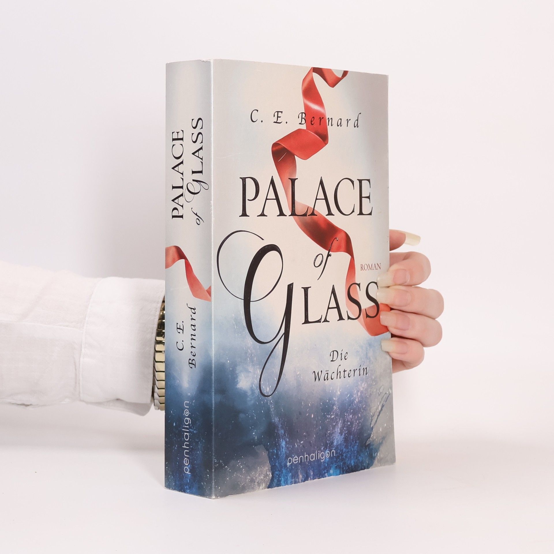 Bernard Bro Palace of glass - die Wächterin