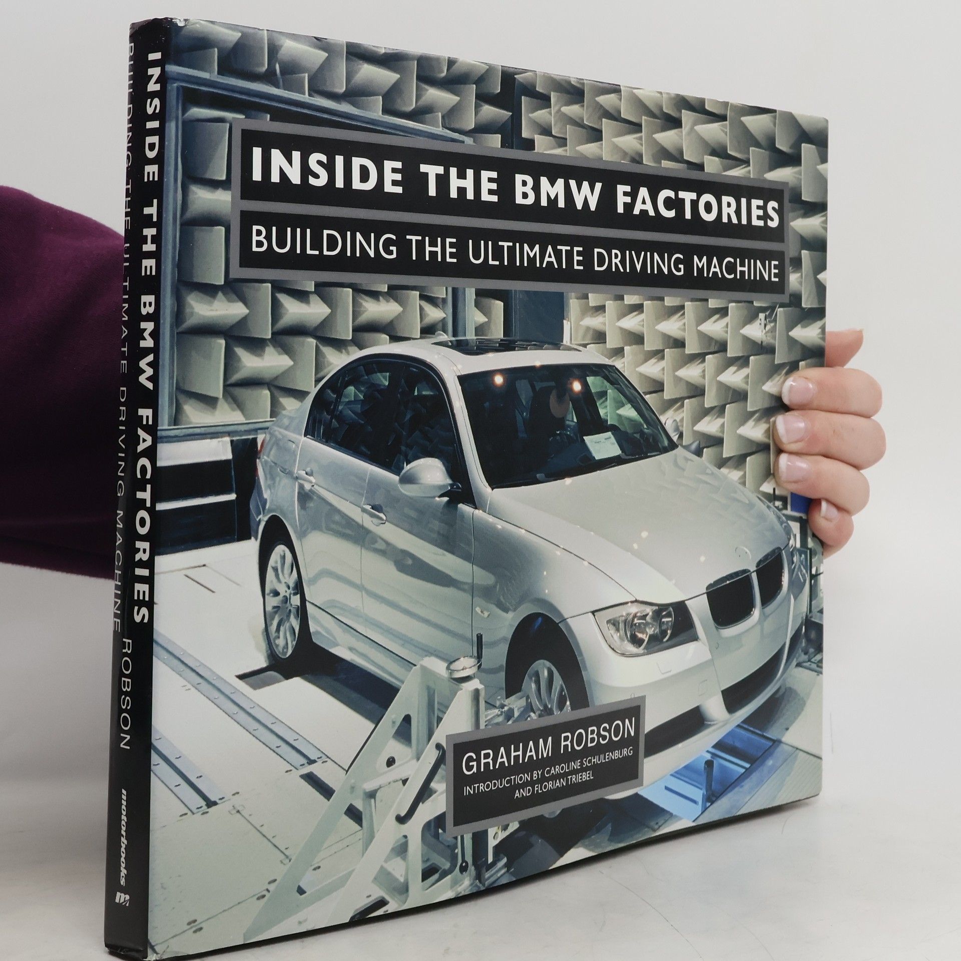 Graham Robson Inside the BMW Factories