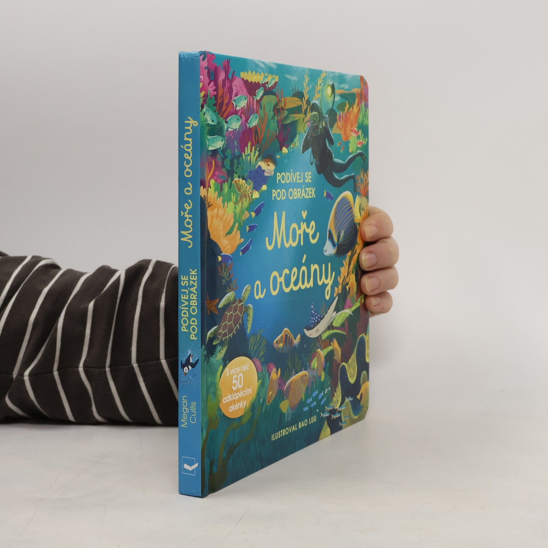 Megan Cullis Moře a Oceány - Podívej se pod obrázek