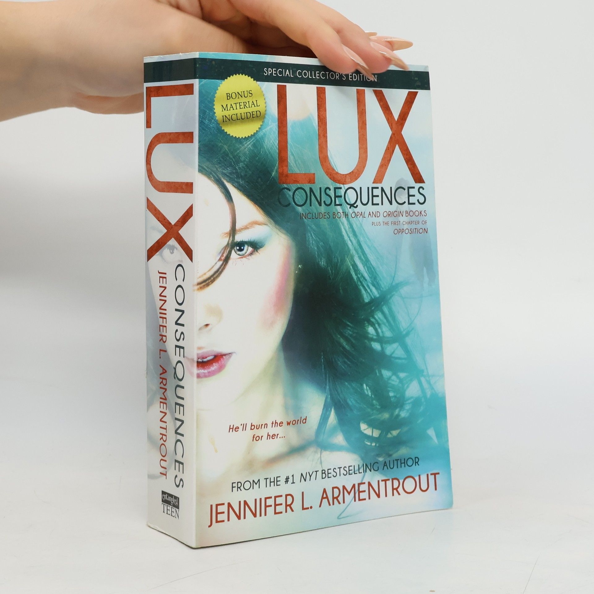 Jennifer L. Armentrout Lux: Consequences