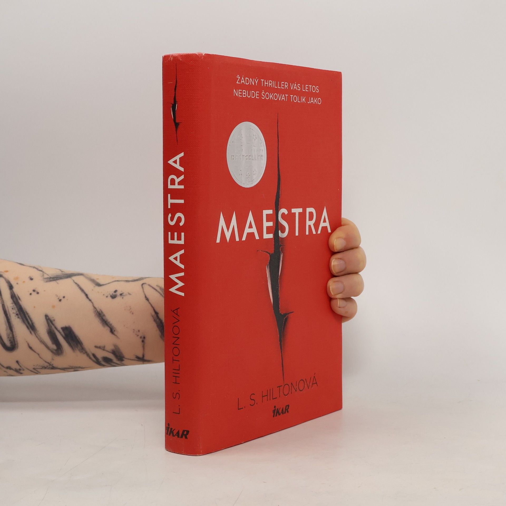 L. S. Hilton Maestra