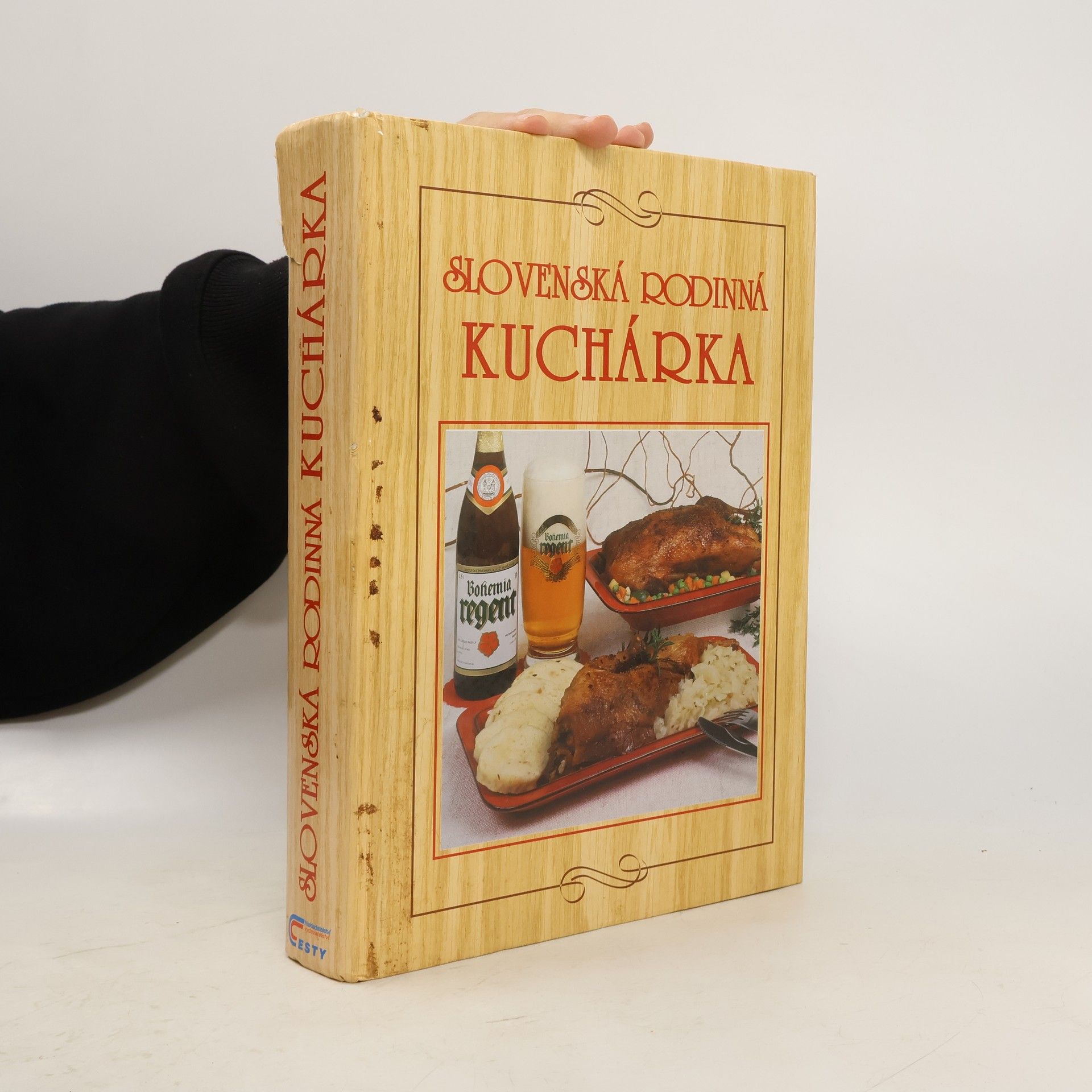 Kolektív autorov Slovenská rodinná kuchárka