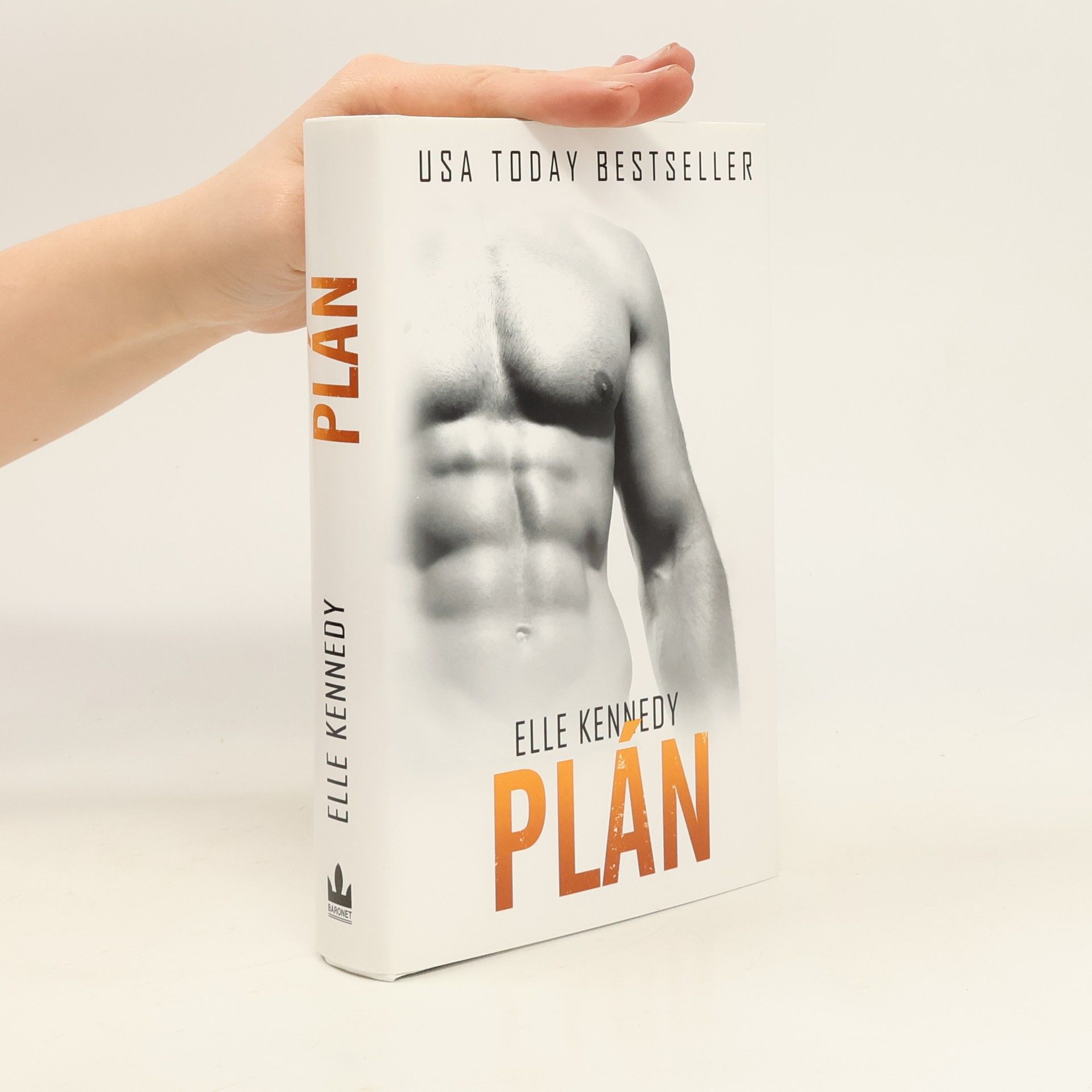 Elle Kennedy Plán. Cyklus Off-Campus 4