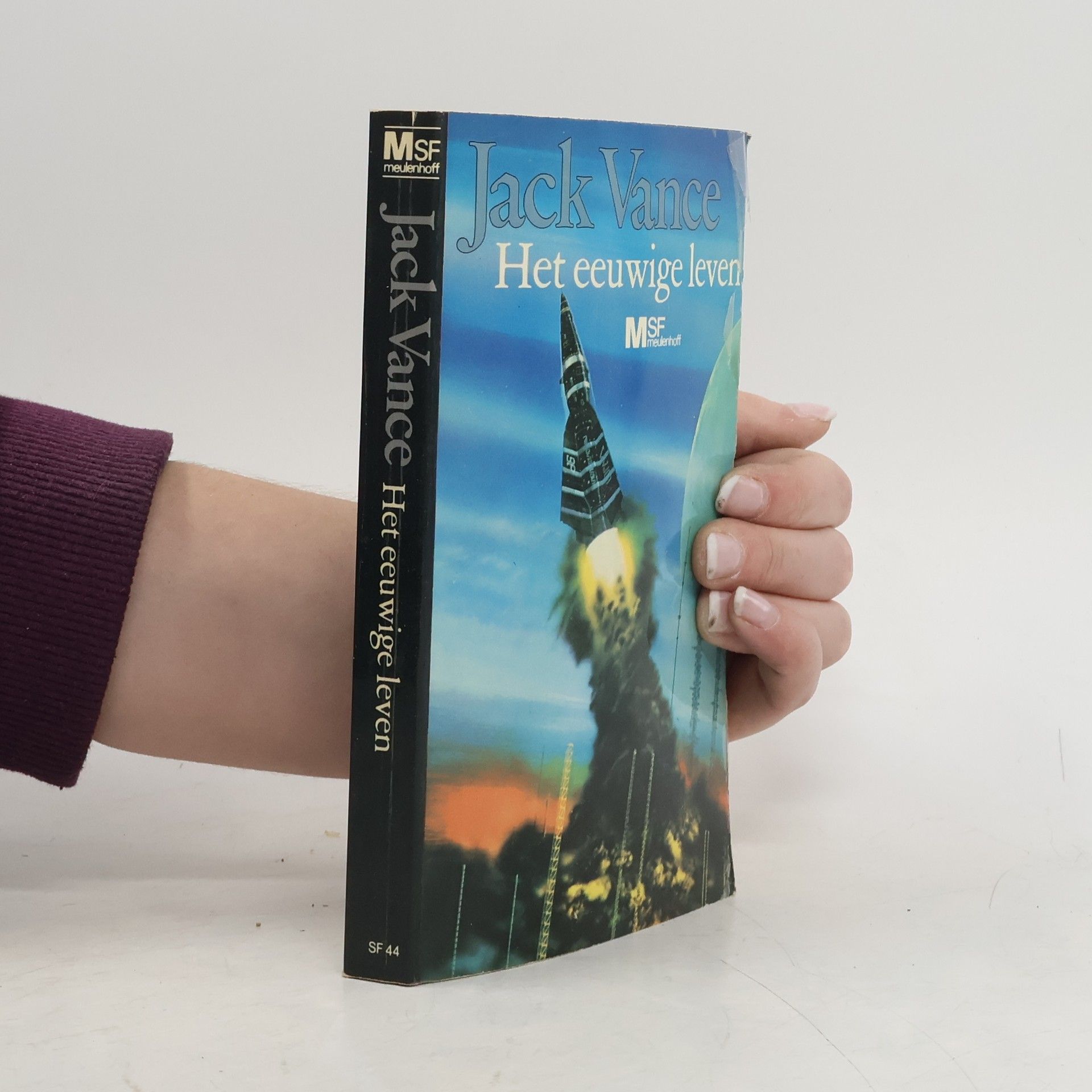 SF - 44: Het eeuwige leven