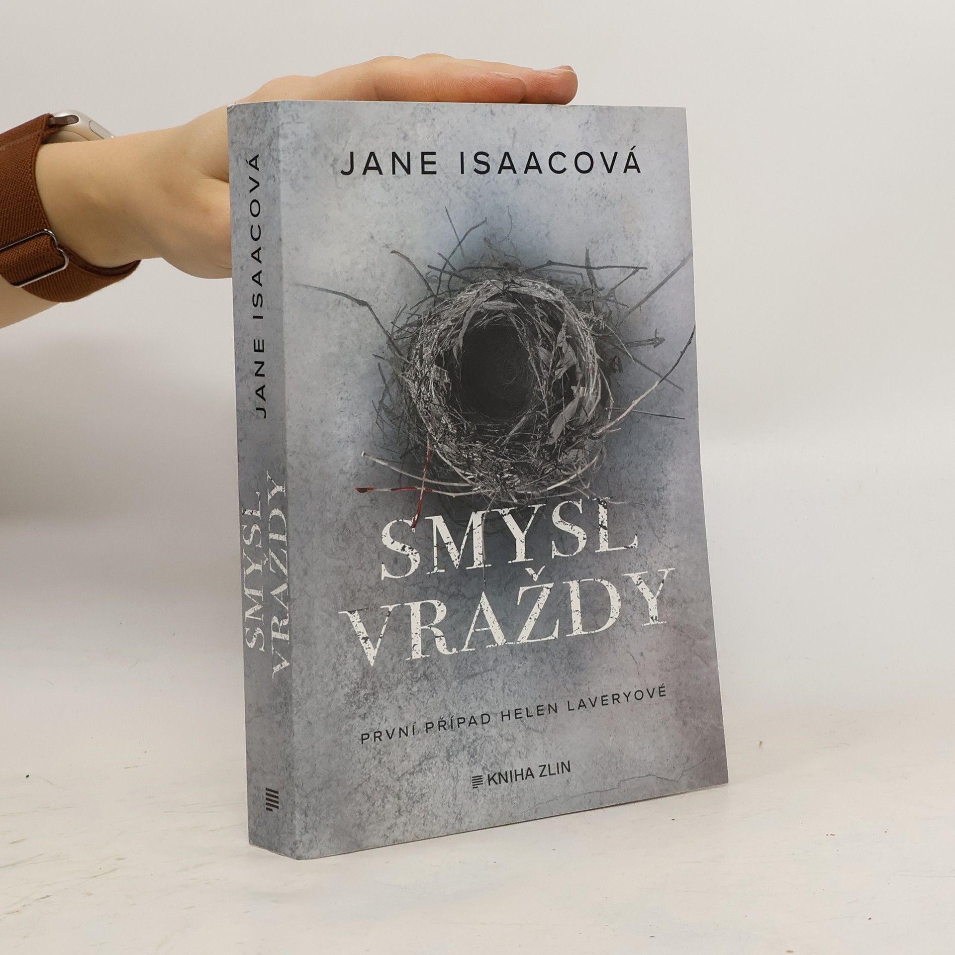 Alena Gentile Smysl vraždy: První případ Helen Laveryové