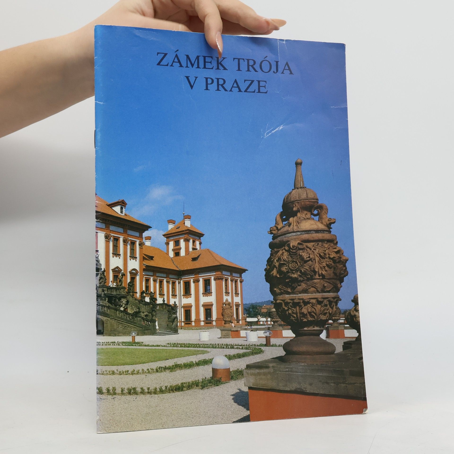 Zámek Trója v Praze