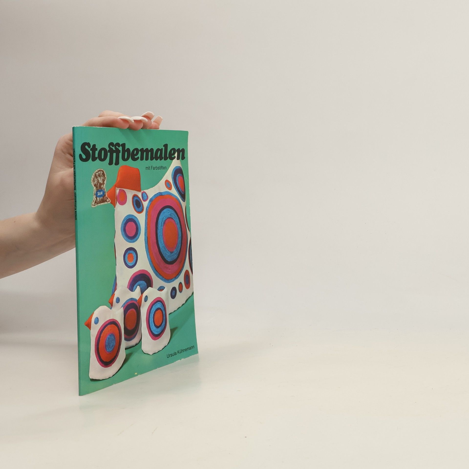 Ursula Kühnemann Stoffbemalen mit Farbstiften