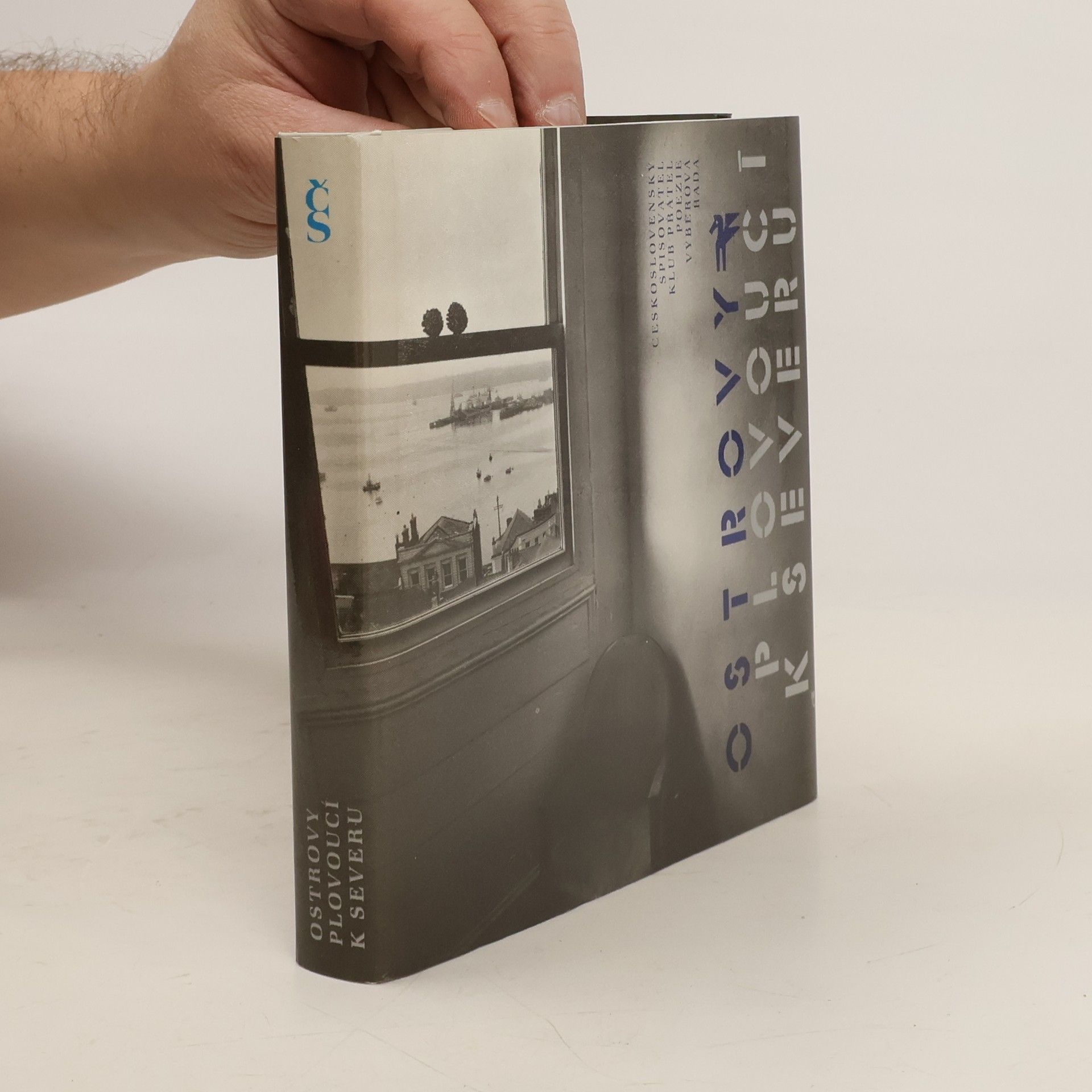 Ostrovy plovoucí k severu. Antologie současné poezie britských ostrovů