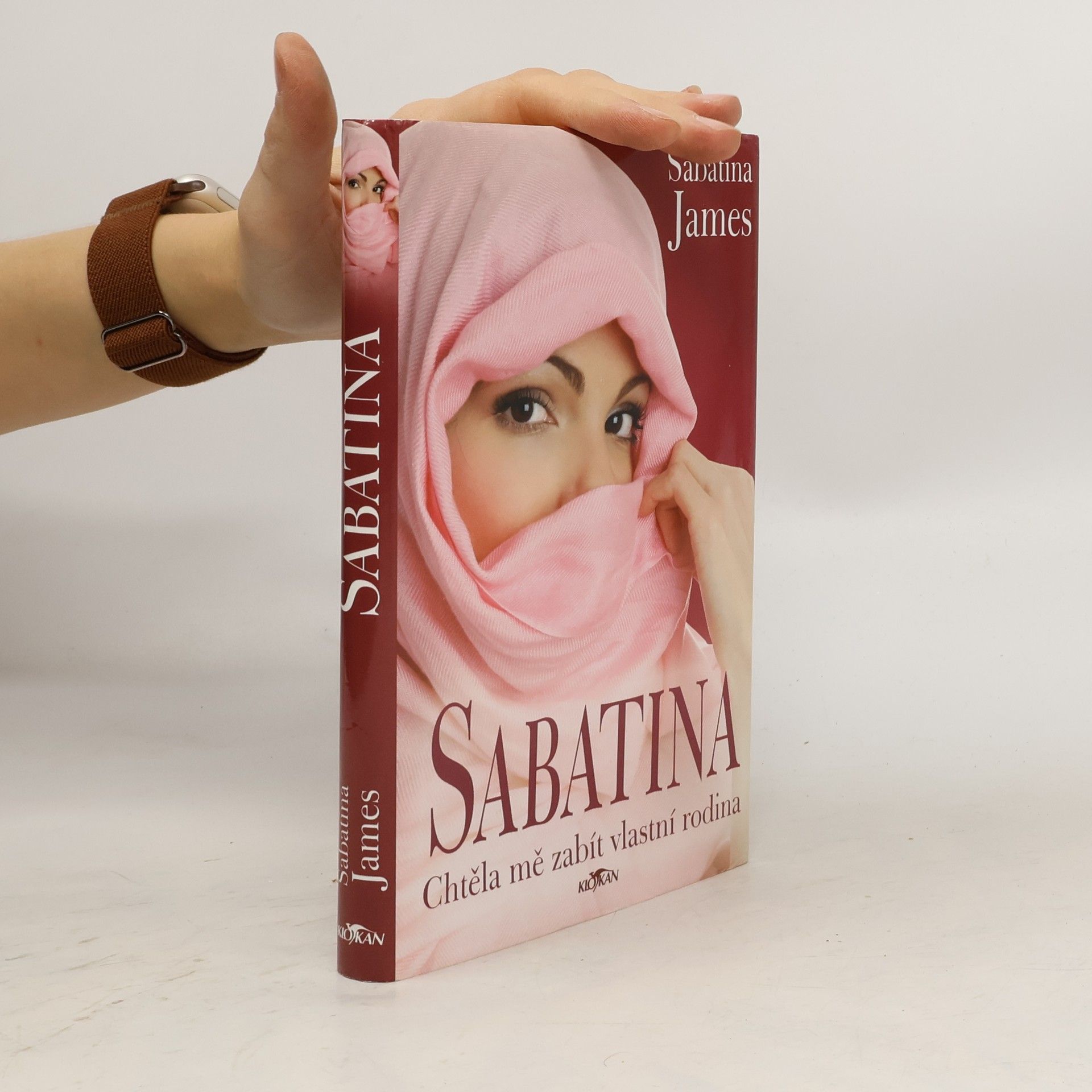 Sabatina James Sabatina. Chtěla mě zabít vlastní rodina