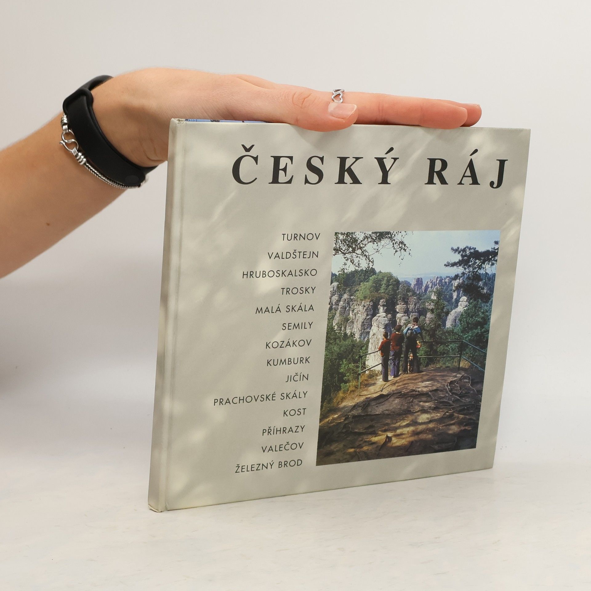 Český ráj = Das Böhmische Paradise = The Bohemian Paradise