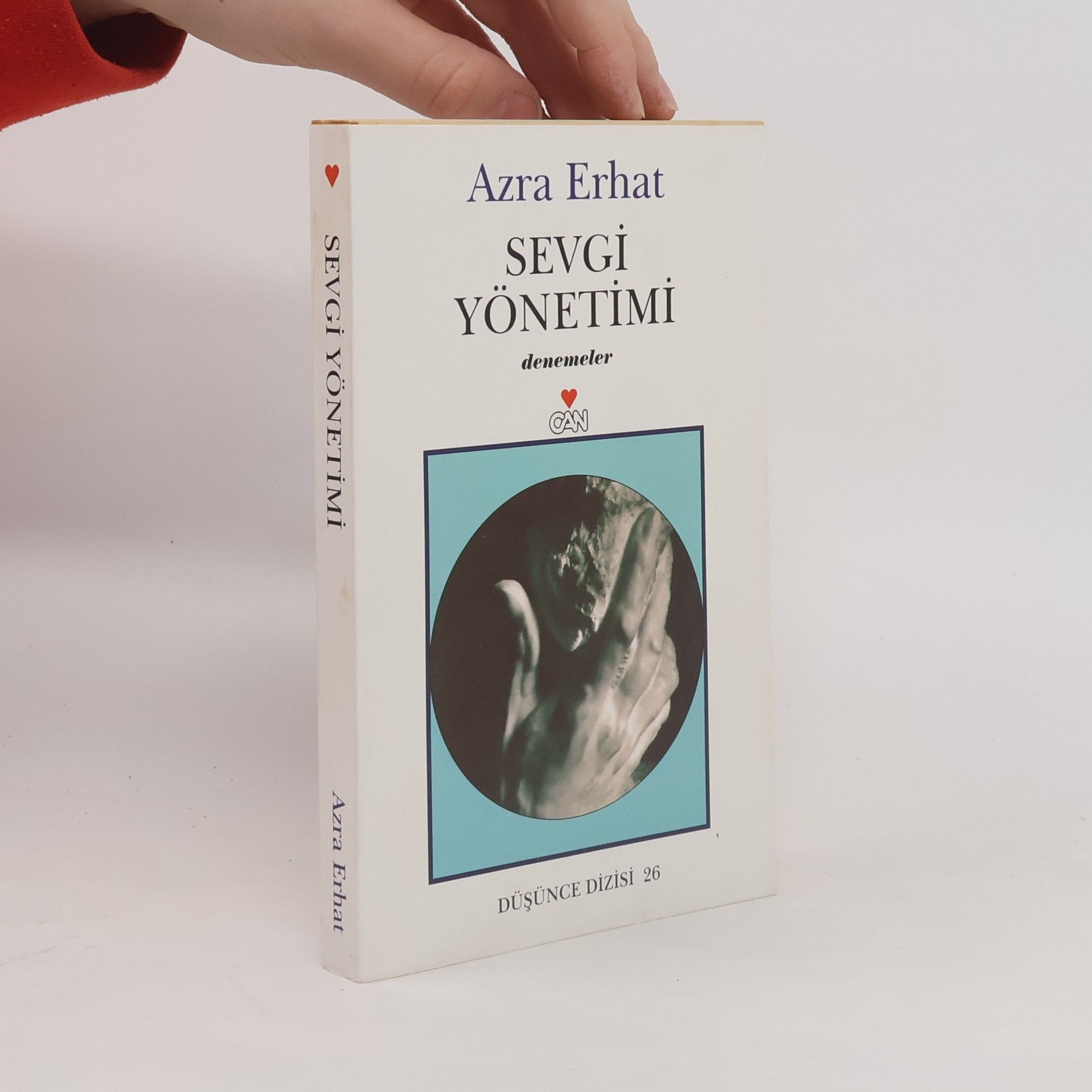 Azra Erhat Sevgi yönetimi