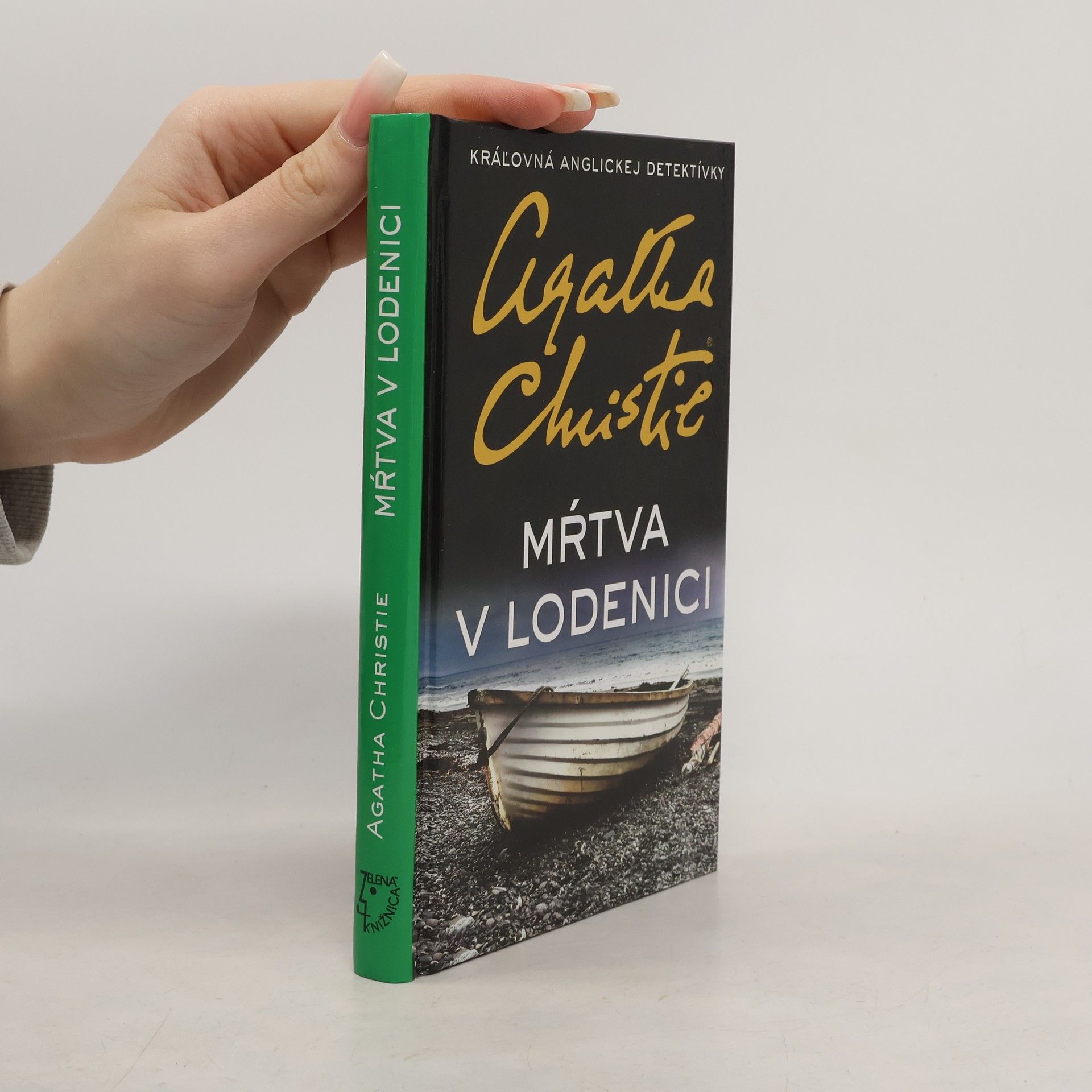 Agatha Christie Mŕtva v lodenici