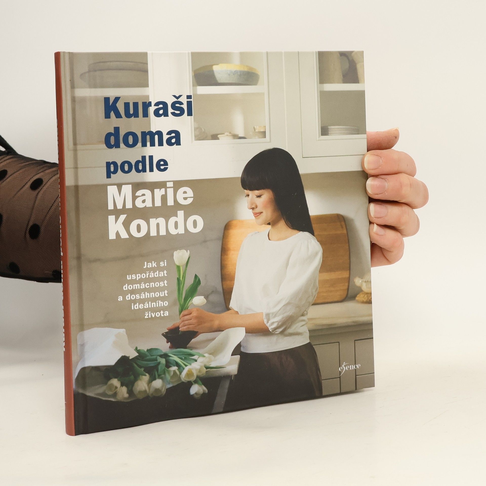 Kuraši doma podle Marie Kondo : jak si uspořádat domácnost a dosáhnout ideálního života